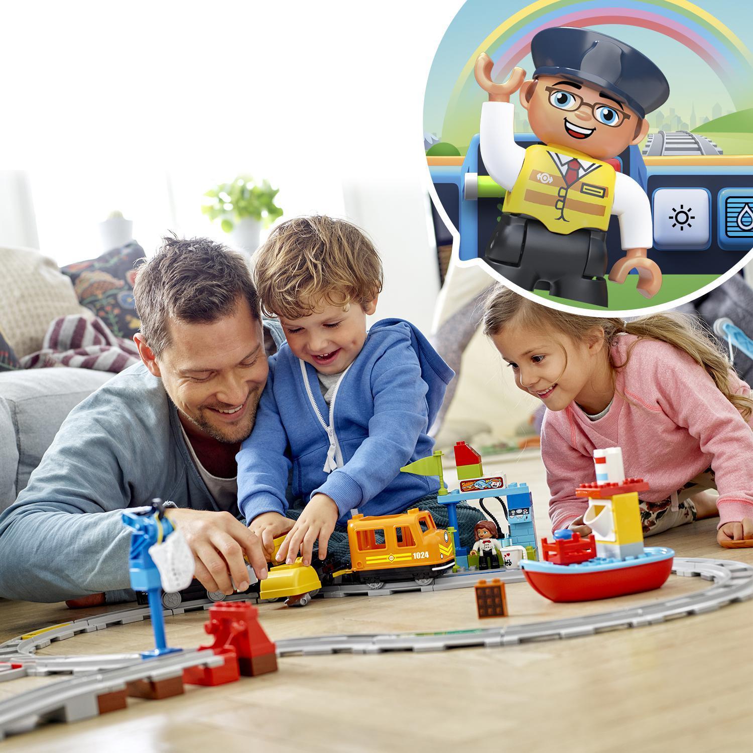 Voir la diapositive 3 : LEGO LEGO DUPLO 10875 Le Train de Marchandises, Jouet de Locomotive, avec Télécommande et Son