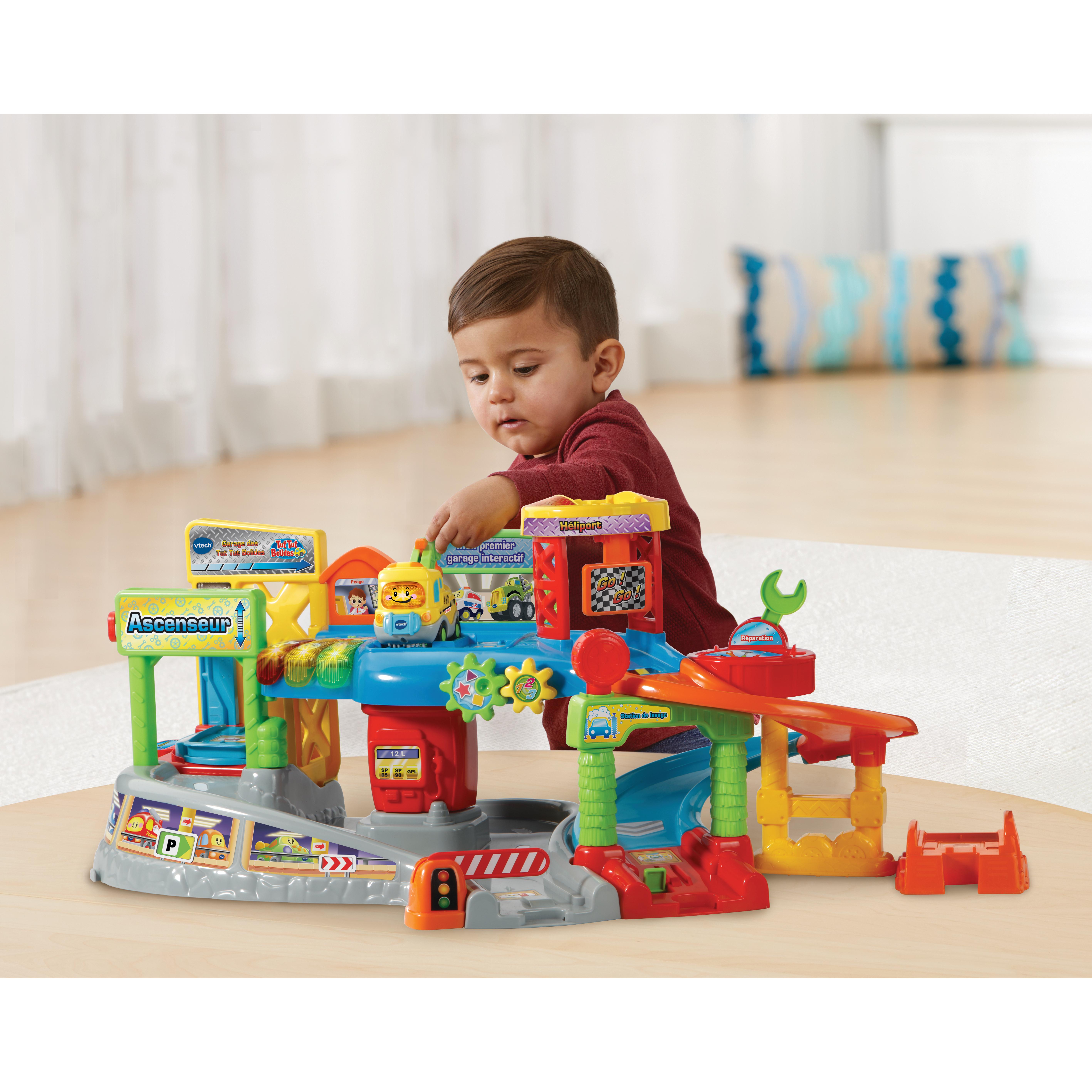 Voir la diapositive 2 : VTECH Mon Premier Garage Interactif Tut Tut Bolides