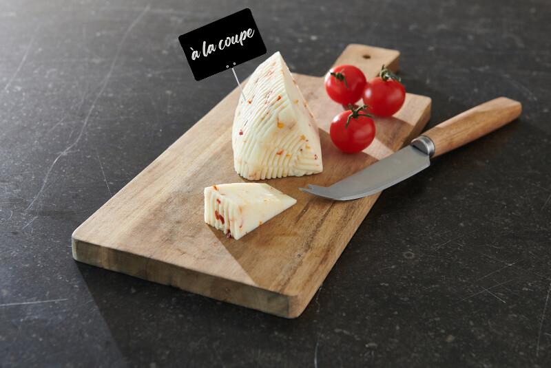 MON FROMAGER Pecorino frais aux piments 180 g à 220 g