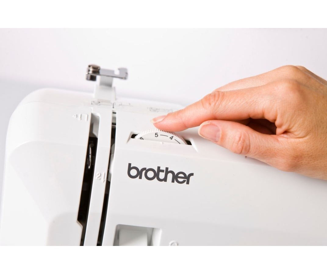 Voir la diapositive 3 : BROTHER Machine à coudre mécanique RL417