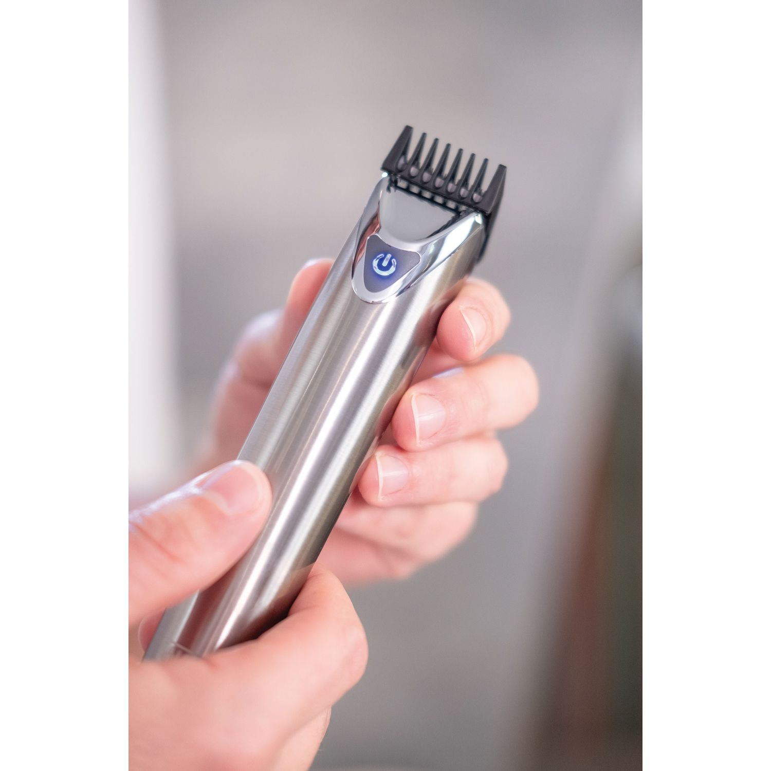 Voir la diapositive 9 : WAHL Tondeuse à barbe STAINLESS STEEL 9818-116