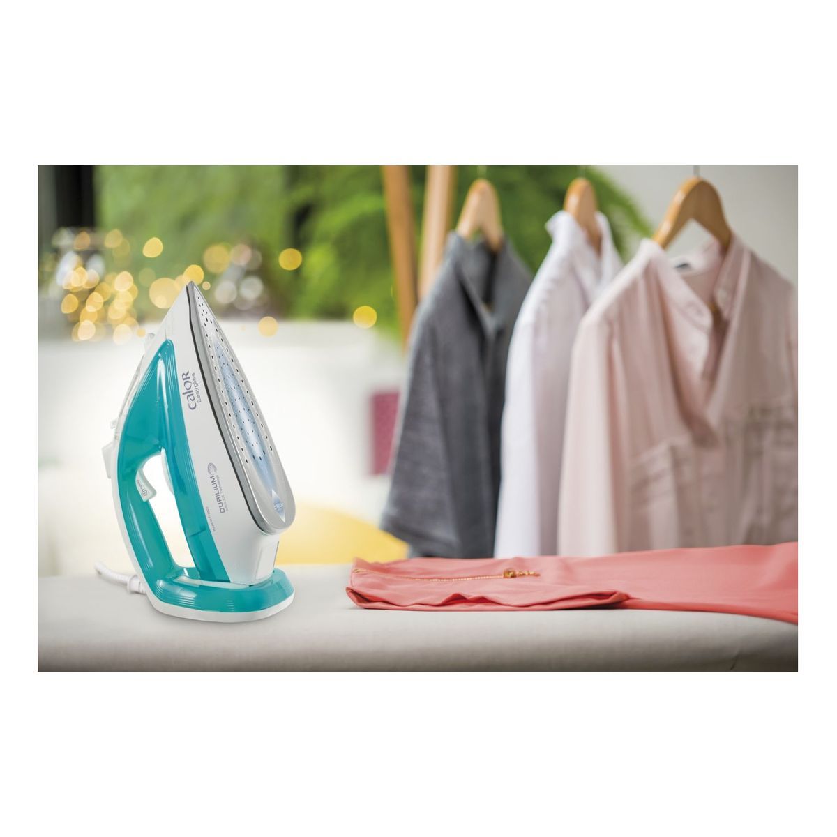CALOR Fer à repasser EASYGLISS FV3950C0