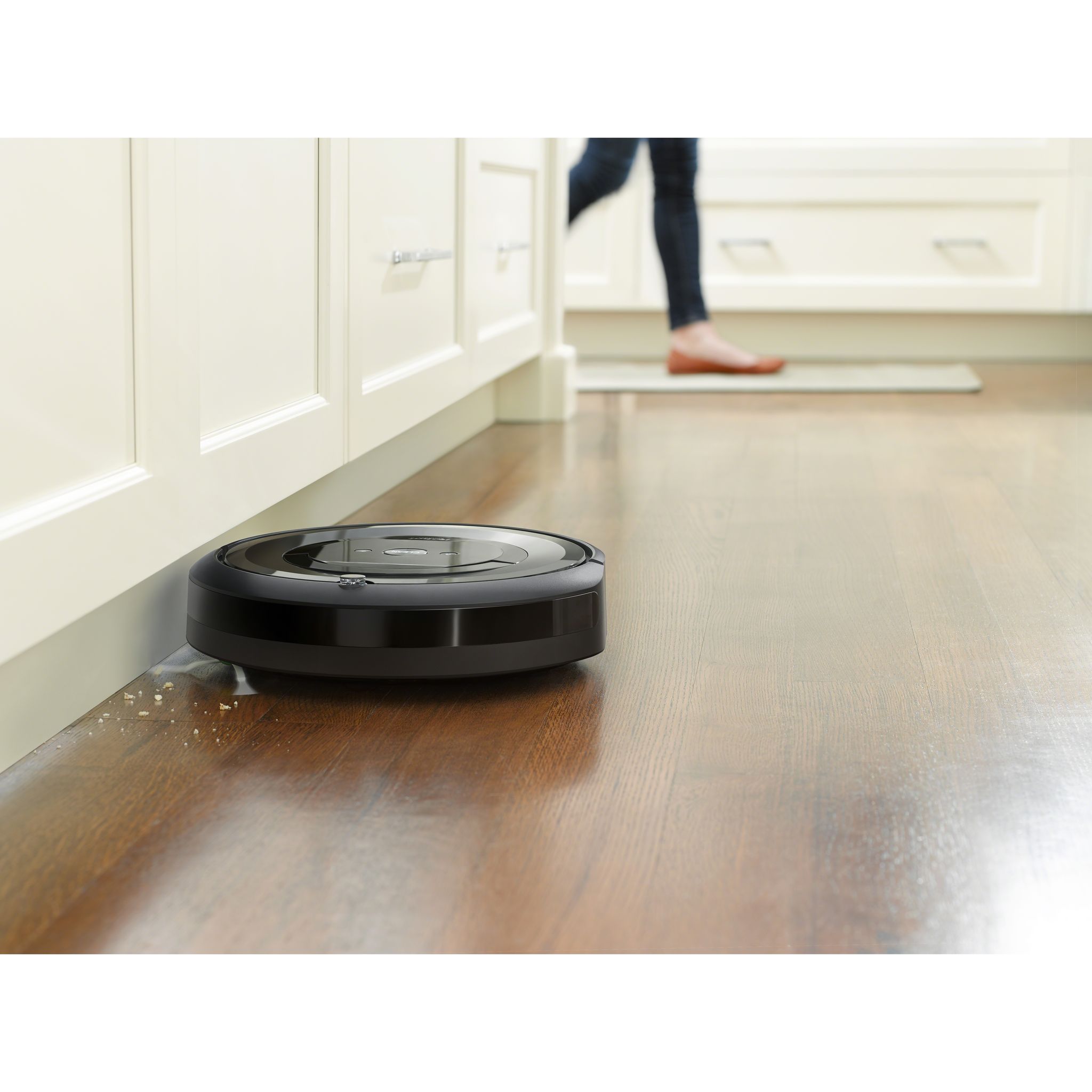 Voir la diapositive 4 : IROBOT Aspirateur Robot connecté Roomba E5158 - Noir