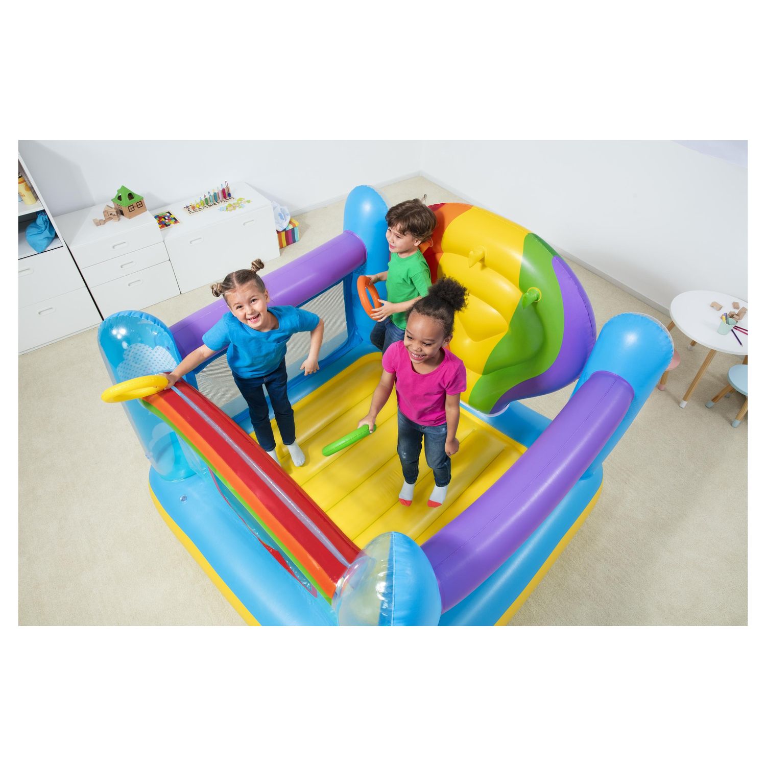 Voir la diapositive 4 : BESTWAY Aire de jeux trampoline