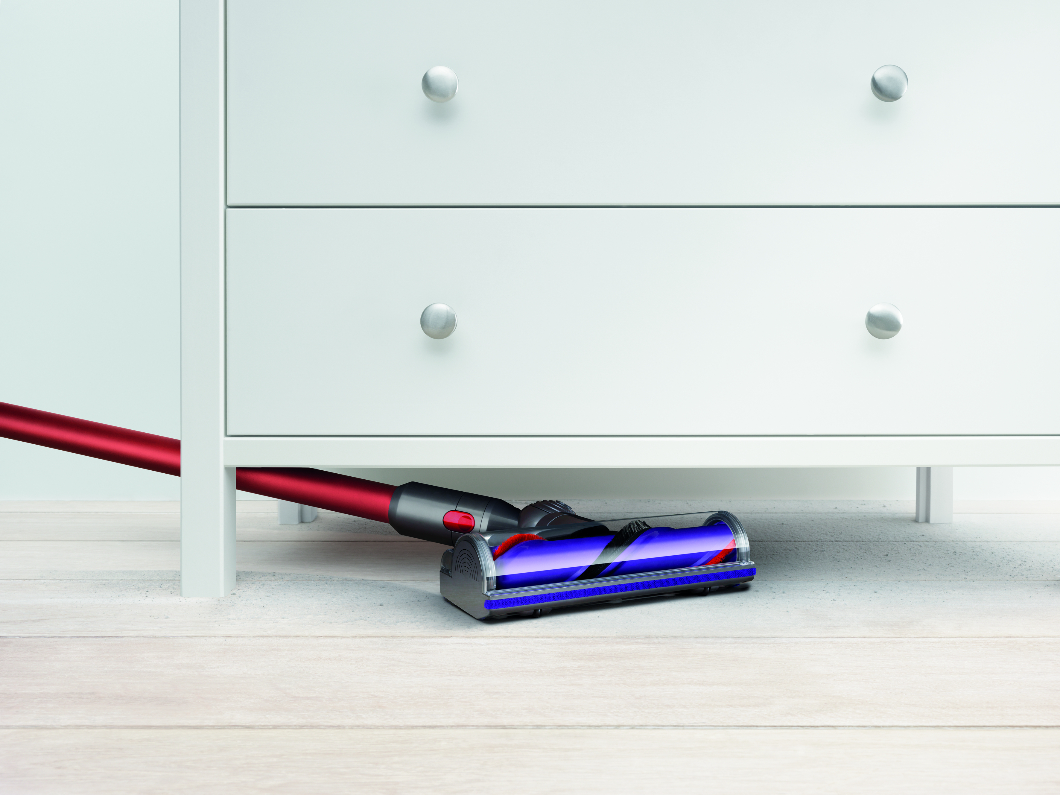 Voir la diapositive 14 : DYSON Aspirateur balai V10 Motorhead, 77 dB, 25.2 V, Sans fil