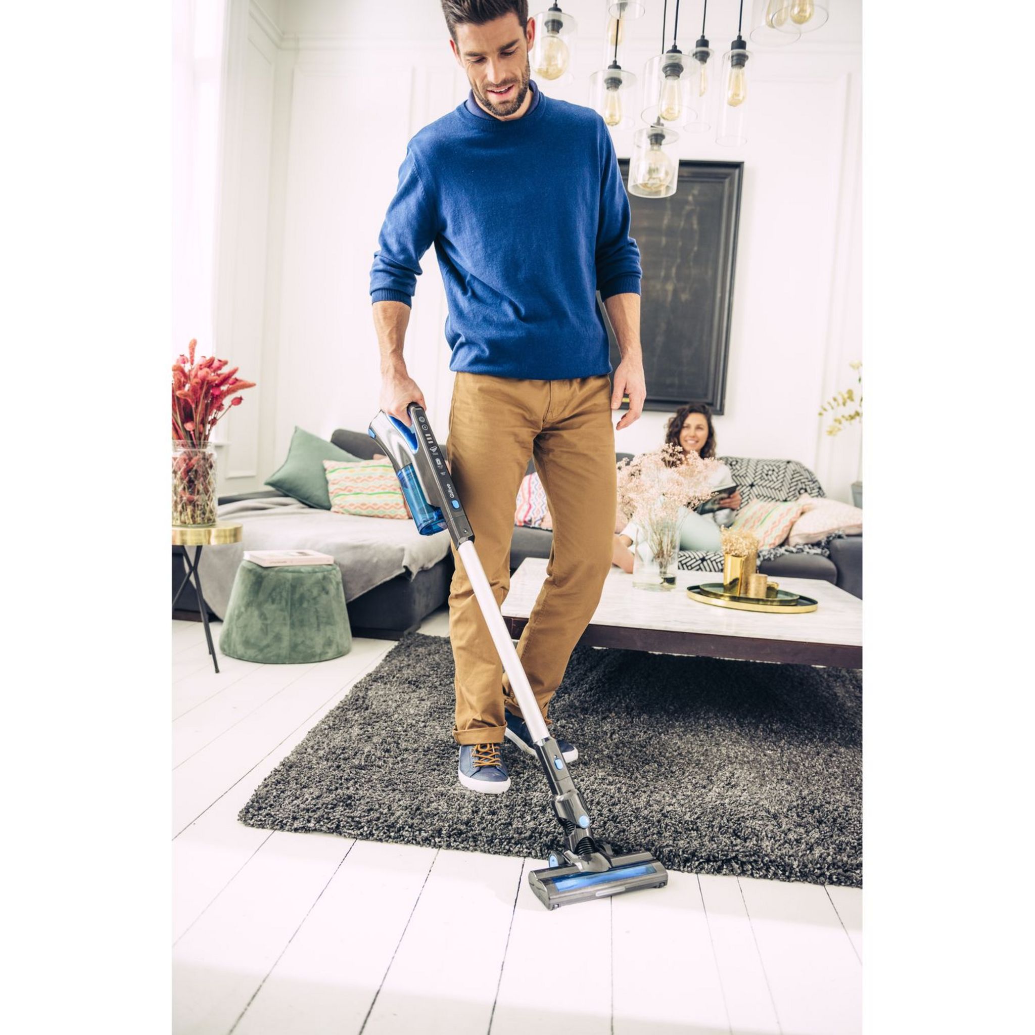 Voir la diapositive 9 : QILIVE Aspirateur Balai 132938 Q.5824, Sans fil