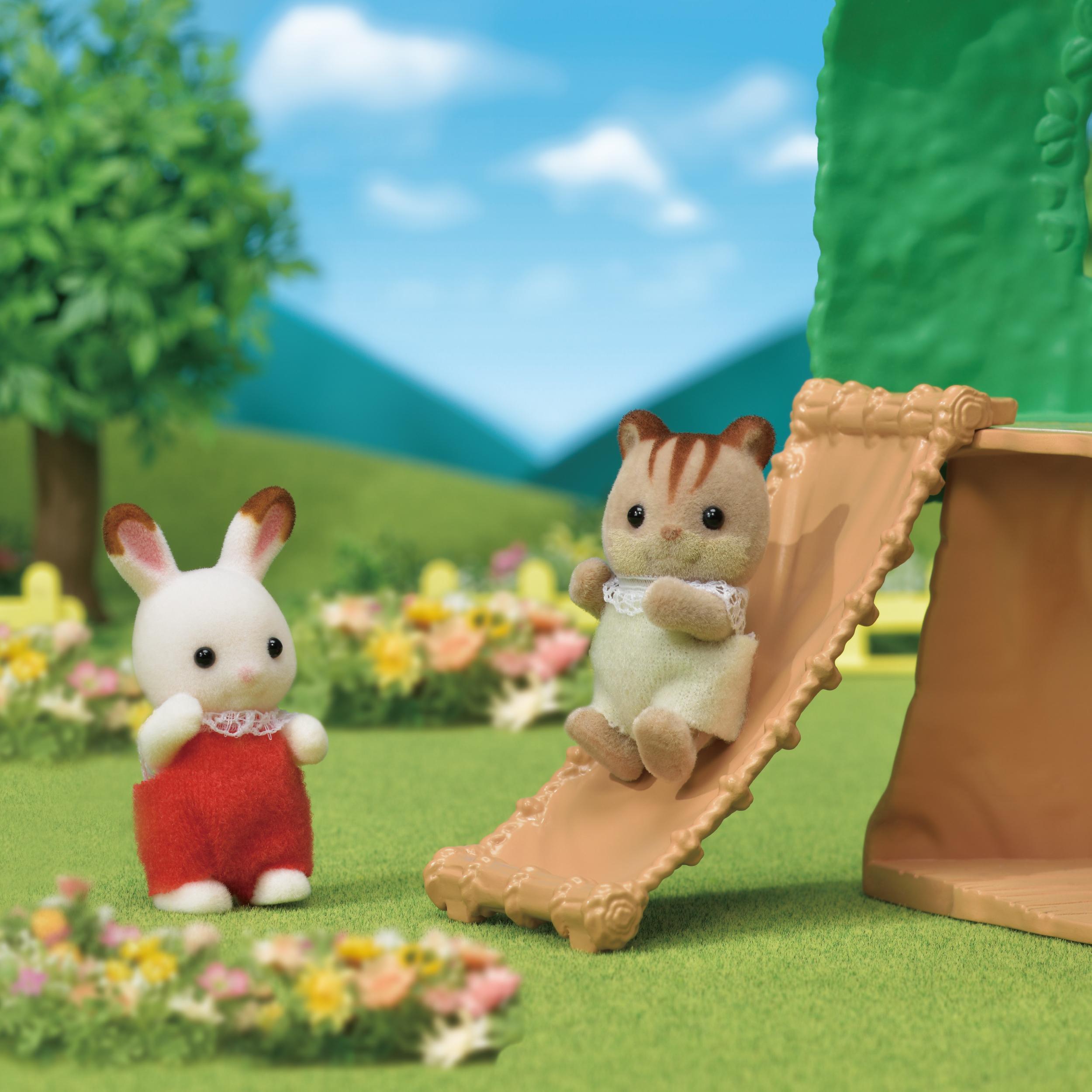 Voir la diapositive 14 : EPOCH D'ENFANCE La Cabane de Bébés Sylvanian Families