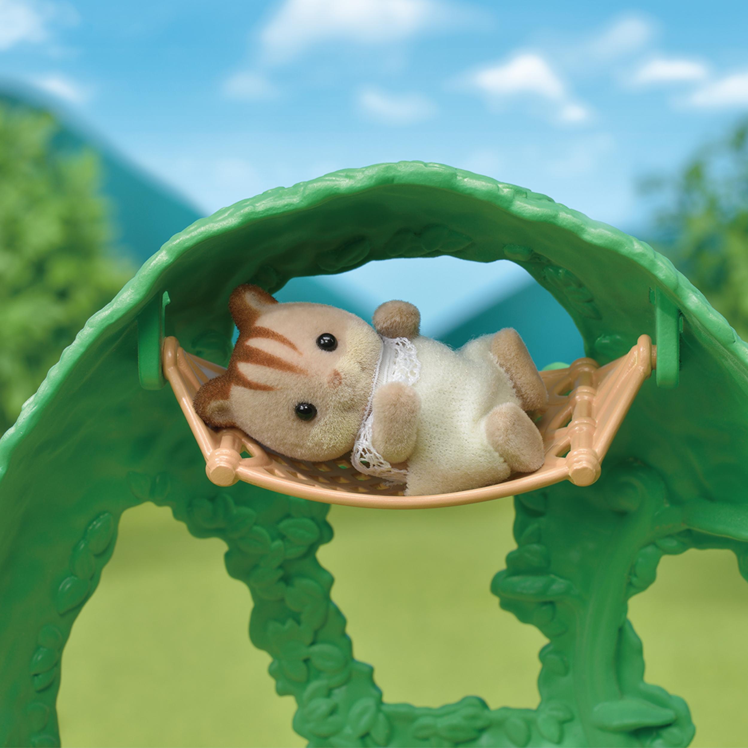 Voir la diapositive 10 : EPOCH D'ENFANCE La Cabane de Bébés Sylvanian Families