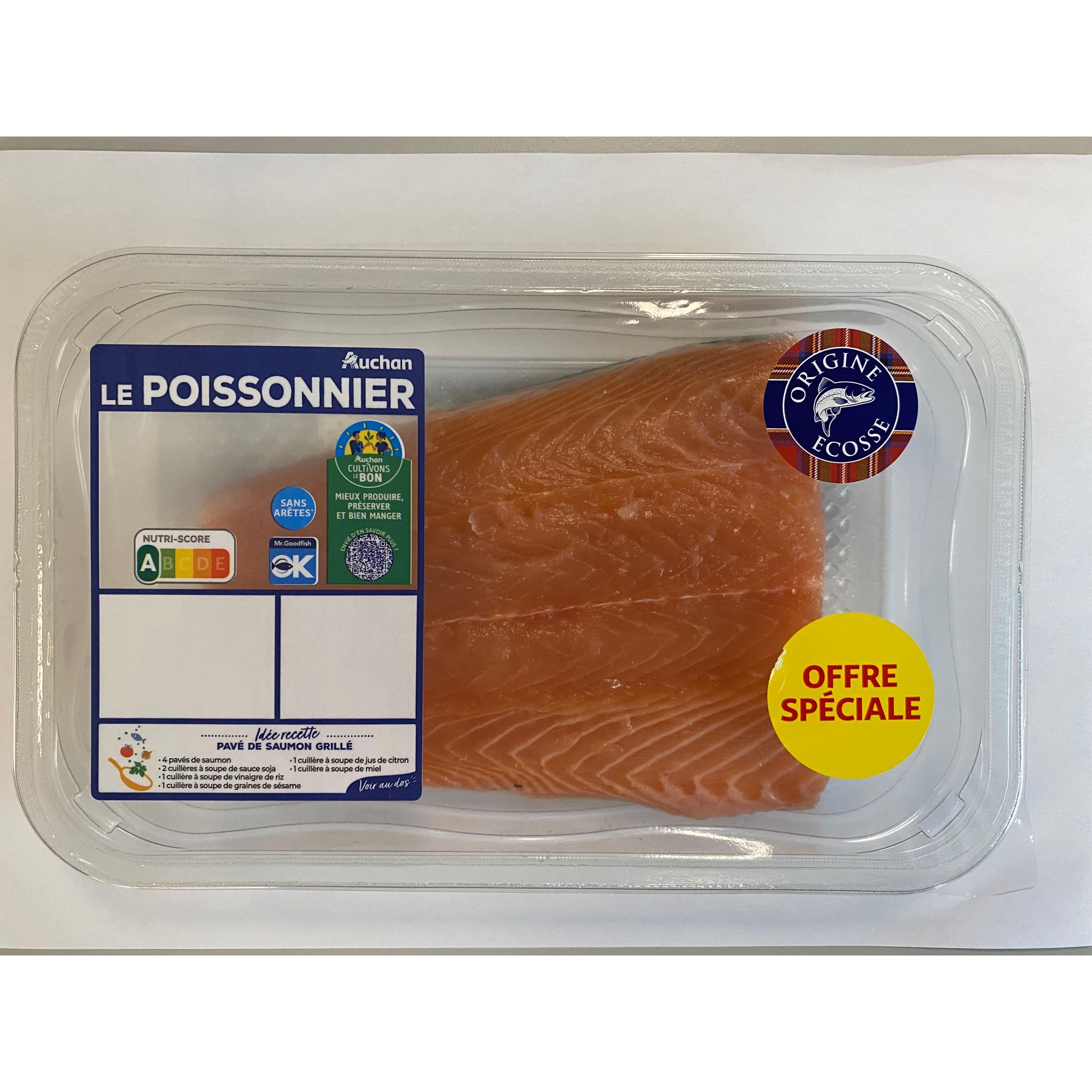 Voir la diapositive 2 : AUCHAN CULTIVONS LE BON Filet de queue de saumon Atlantique élevé en Ecosse sans arêtes barquette 250g