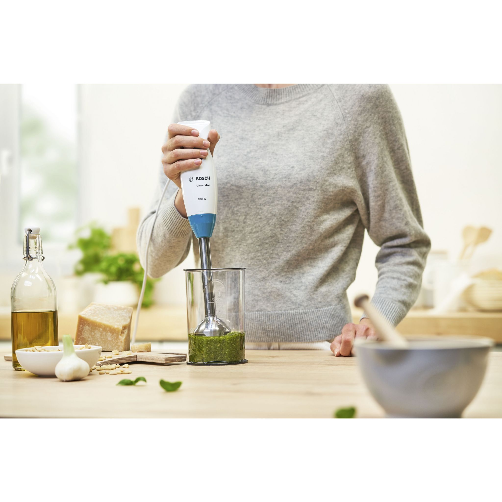 Voir la diapositive 9 : BOSCH Mixeur plongeant CleverMixx «fun» MSM2410DW - Blanc/bleu