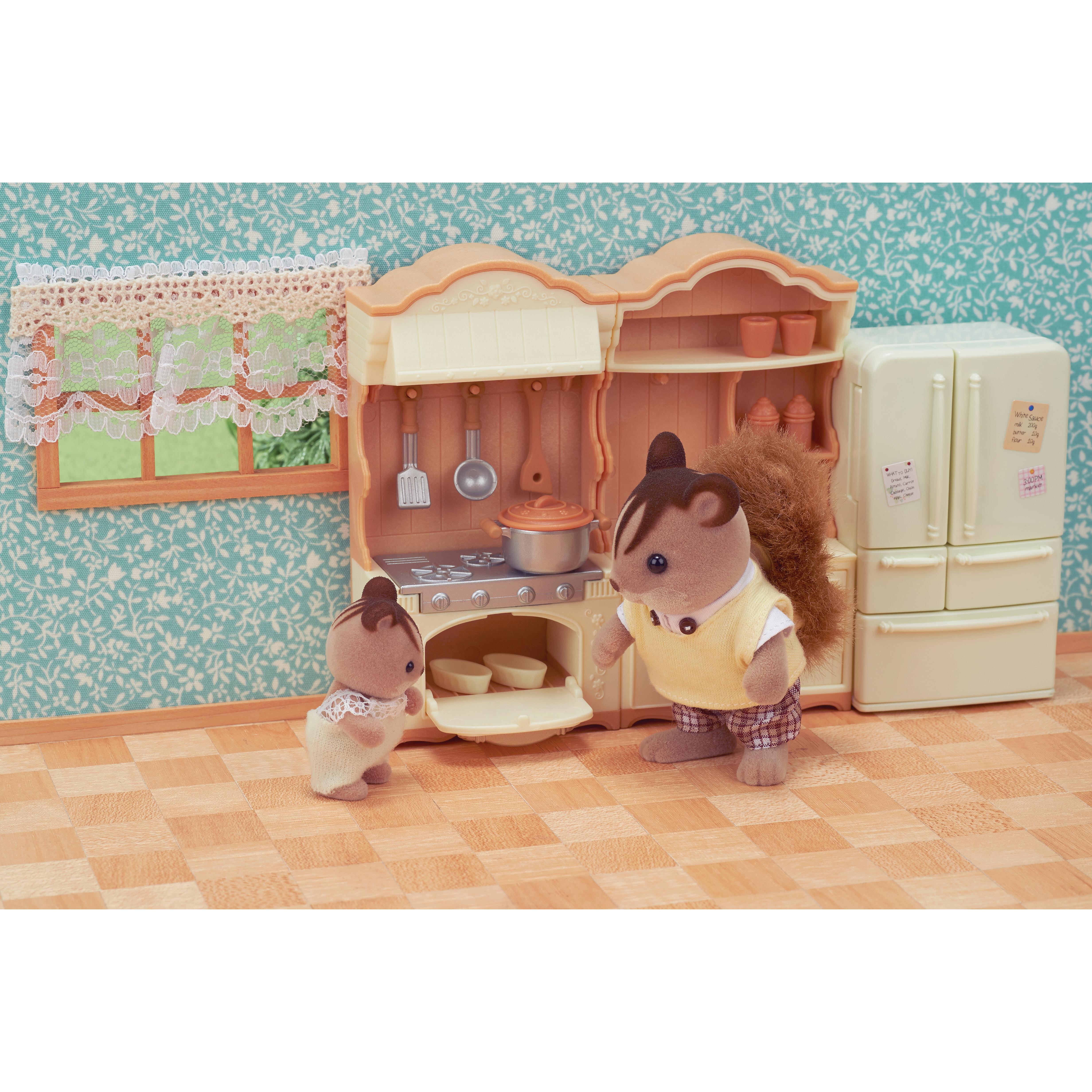 Voir la diapositive 9 : EPOCH D'ENFANCE La cuisine aménagée Sylvanian Families