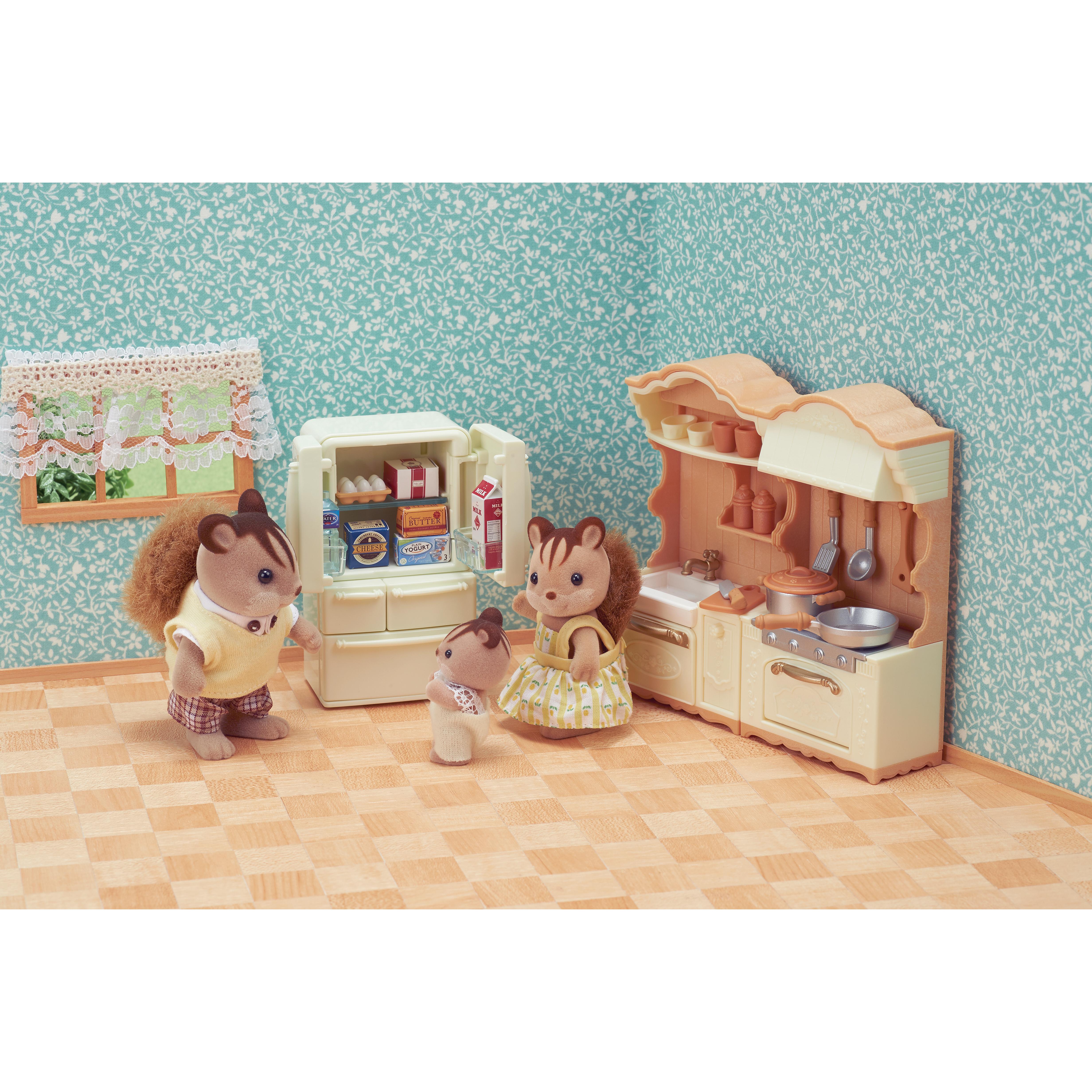 Voir la diapositive 3 : EPOCH D'ENFANCE La cuisine aménagée Sylvanian Families