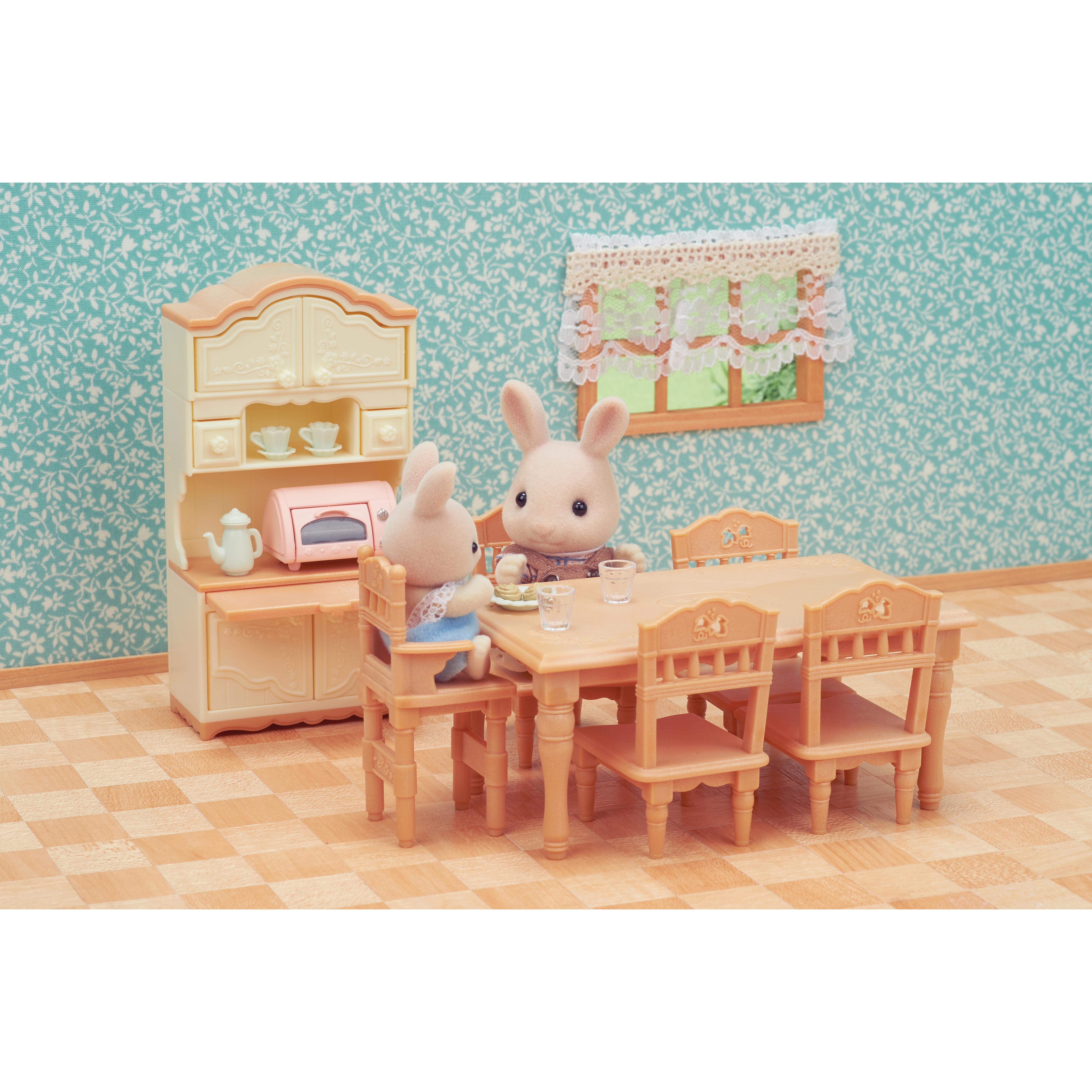 Voir la diapositive 6 : EPOCH D'ENFANCE La salle à manger Sylvanian Families