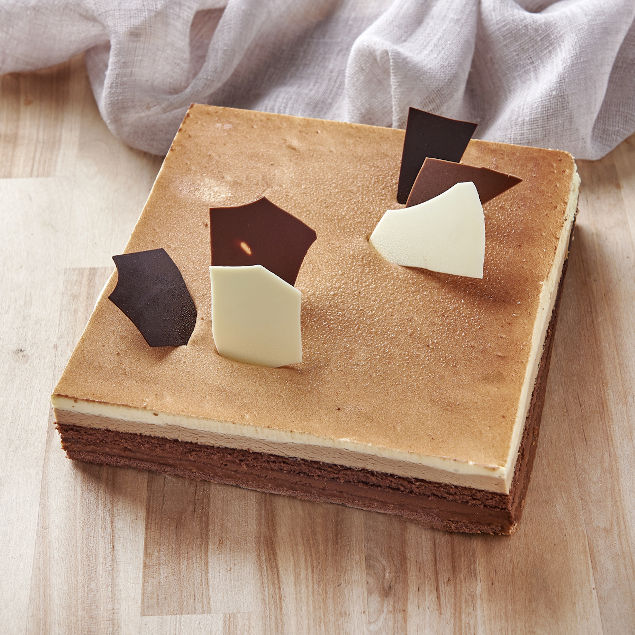 AUCHAN LE TRAITEUR Versaillais 3 chocolats 24 personnes 24 parts 2300g