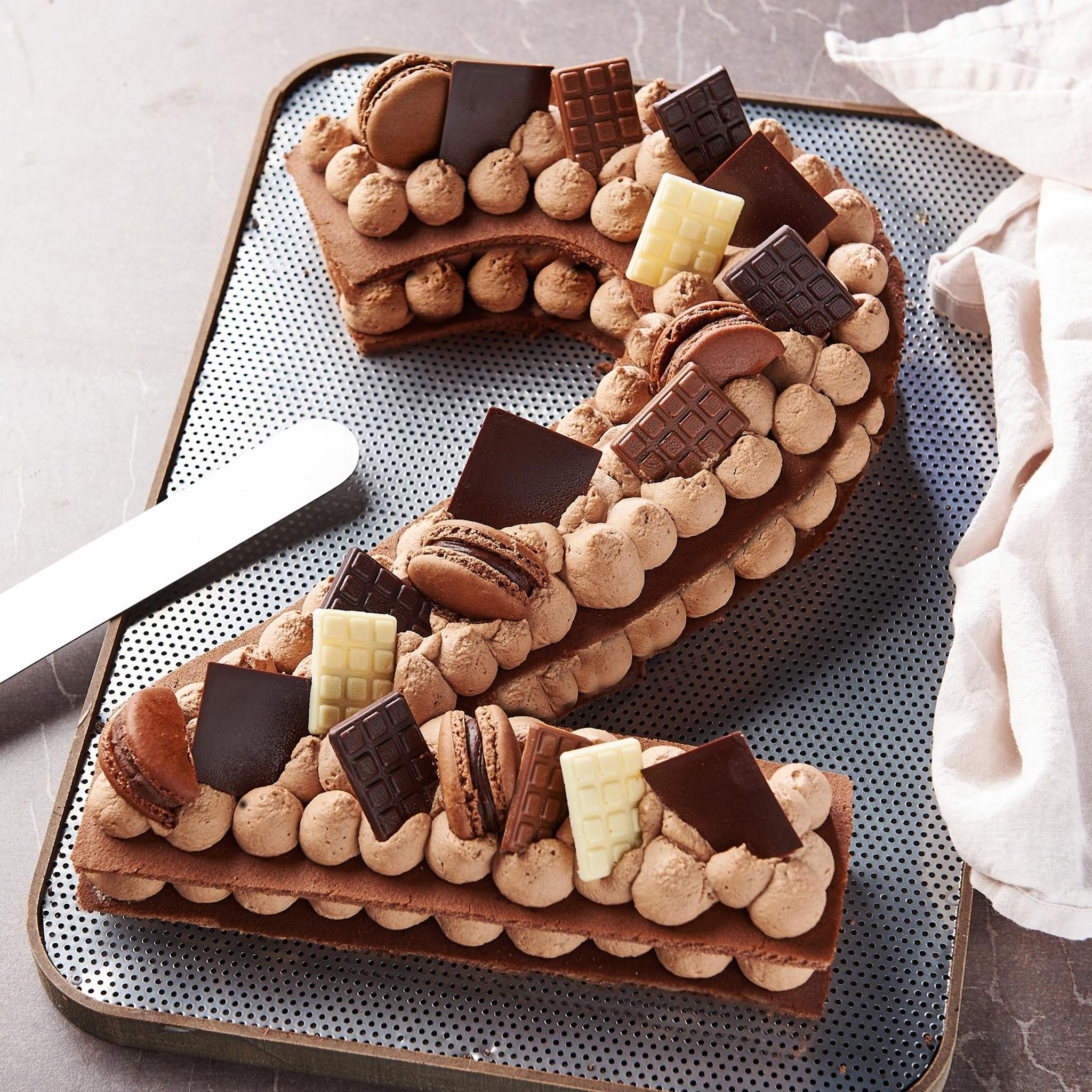 AUCHAN LE TRAITEUR Chiffre 1 Number cake chocolat 10 parts 900g