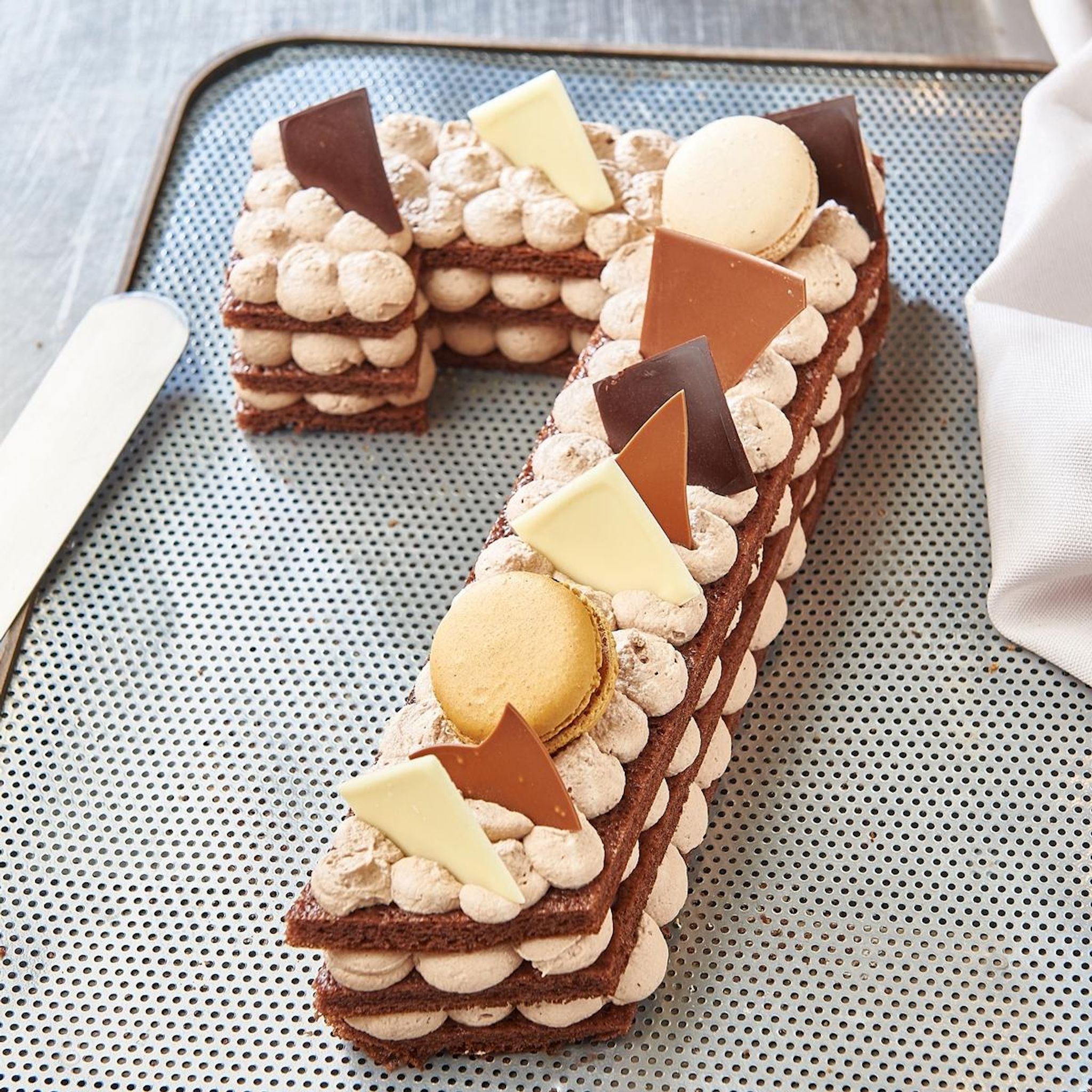 AUCHAN LE TRAITEUR Chiffre 6 Number cake chocolat 10 parts 900g