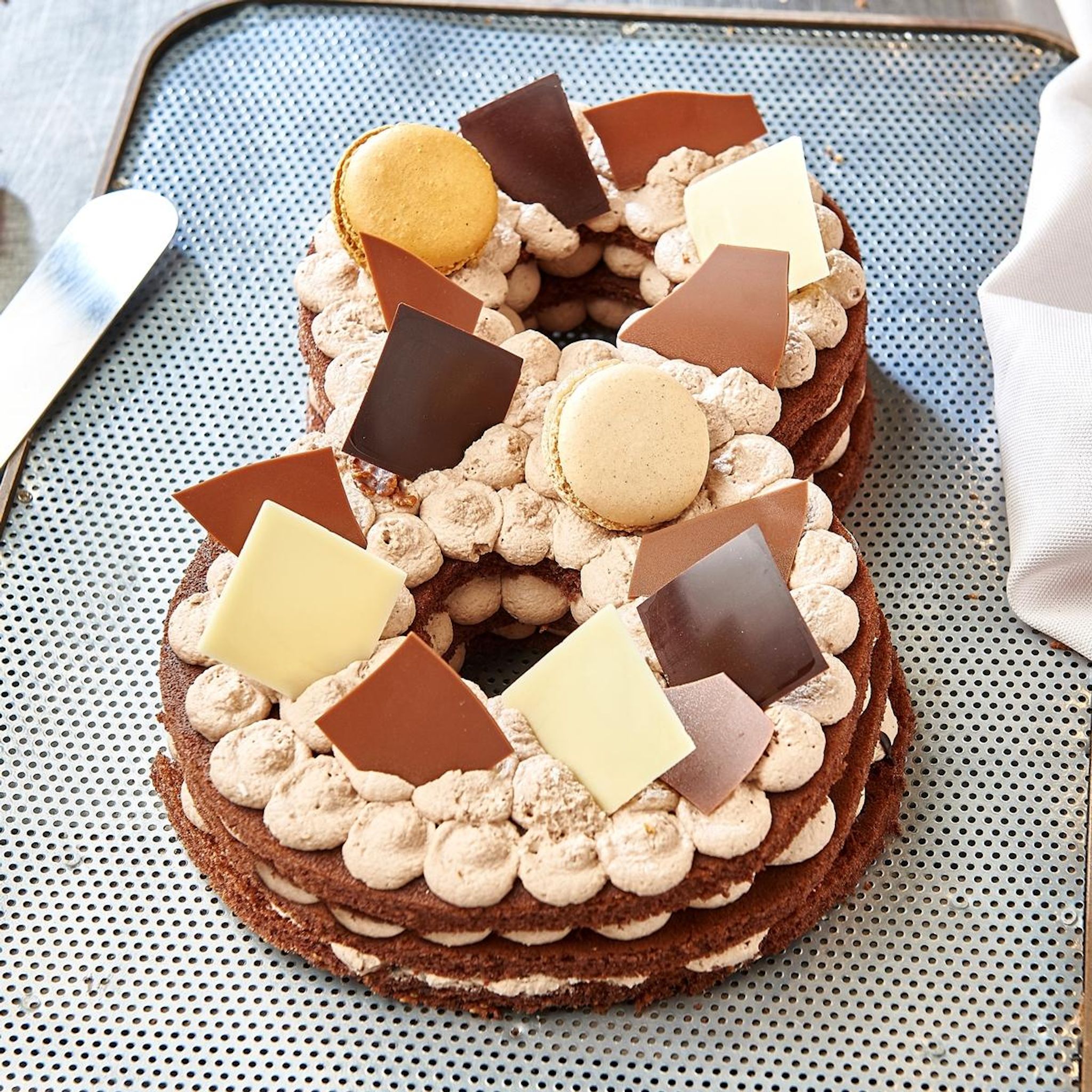 AUCHAN LE TRAITEUR Chiffre 8 Number cake chocolat 10 parts 900g