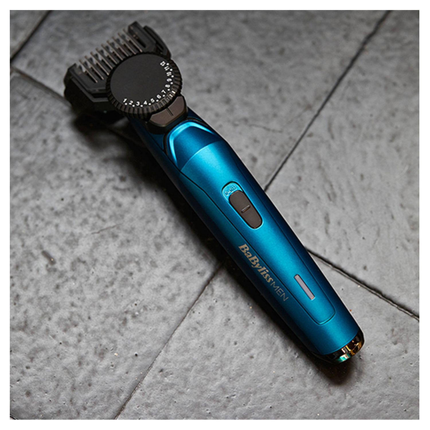 Voir la diapositive 3 : BABYLISS Tondeuse cheveux - T890E - Bleu