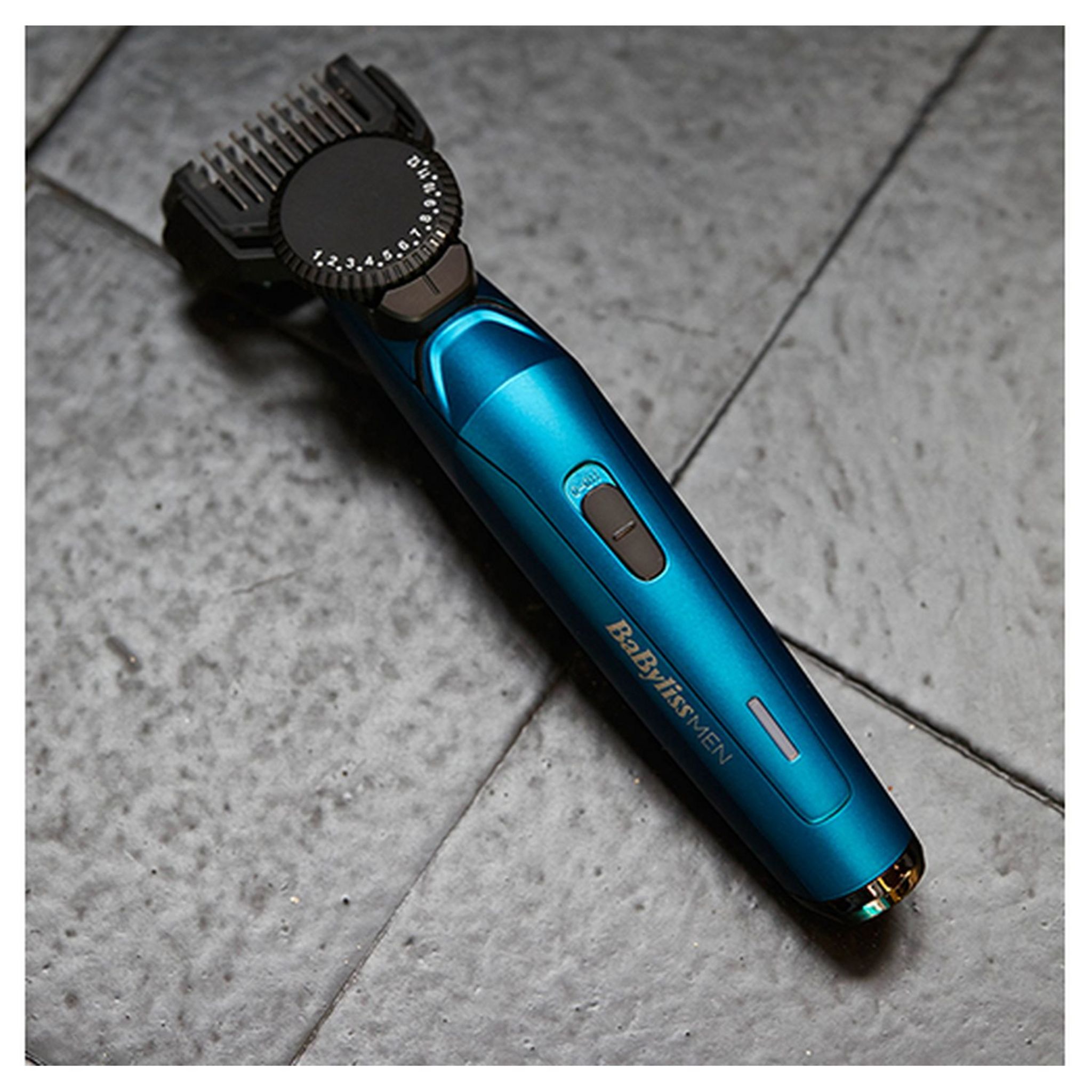 Voir la diapositive 3 : BABYLISS Tondeuse cheveux - T890E - Bleu