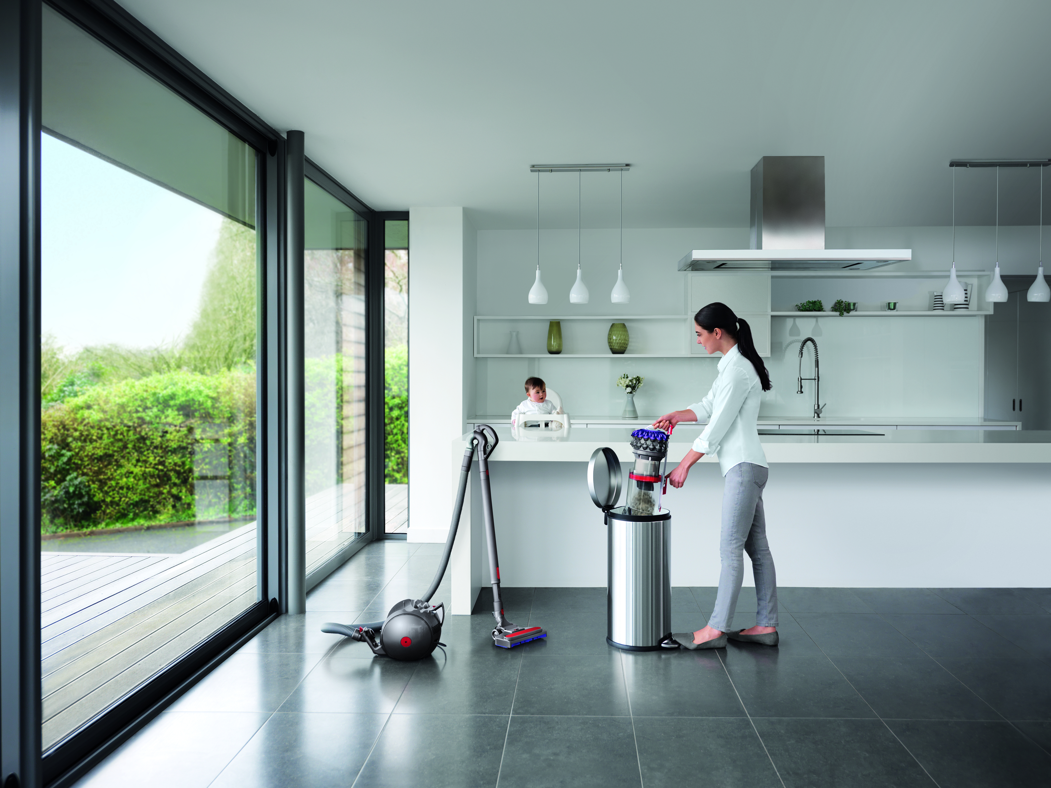 Voir la diapositive 16 : DYSON Aspirateur traîneau sans sac Big ball Parquet 2