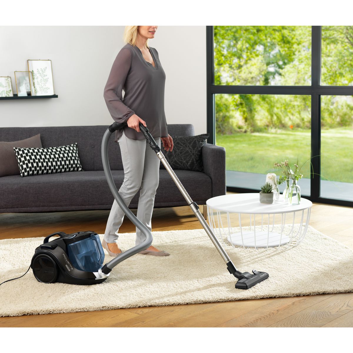 ROWENTA Aspirateur traîneau sans sac RO6920 - Noir