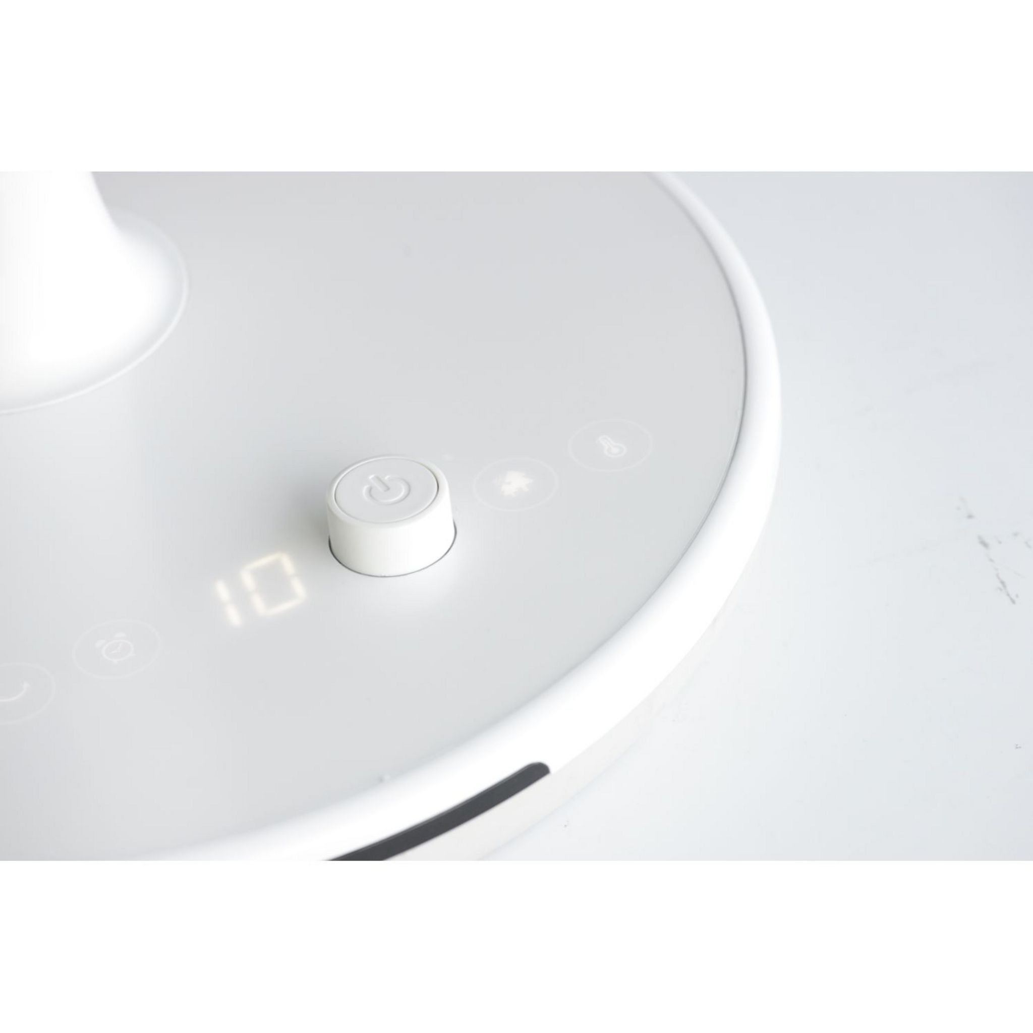 Voir la diapositive 4 : QILIVE Ventilateur 152246 - Blanc