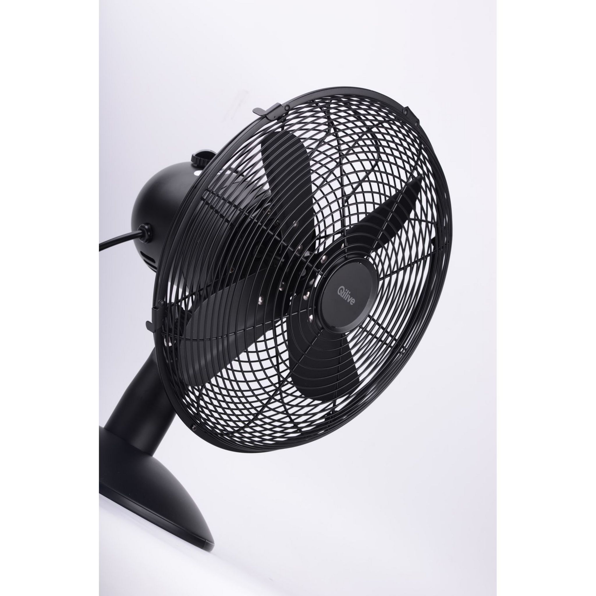 Voir la diapositive 2 : QILIVE Ventilateur de table Q.5602 Noir