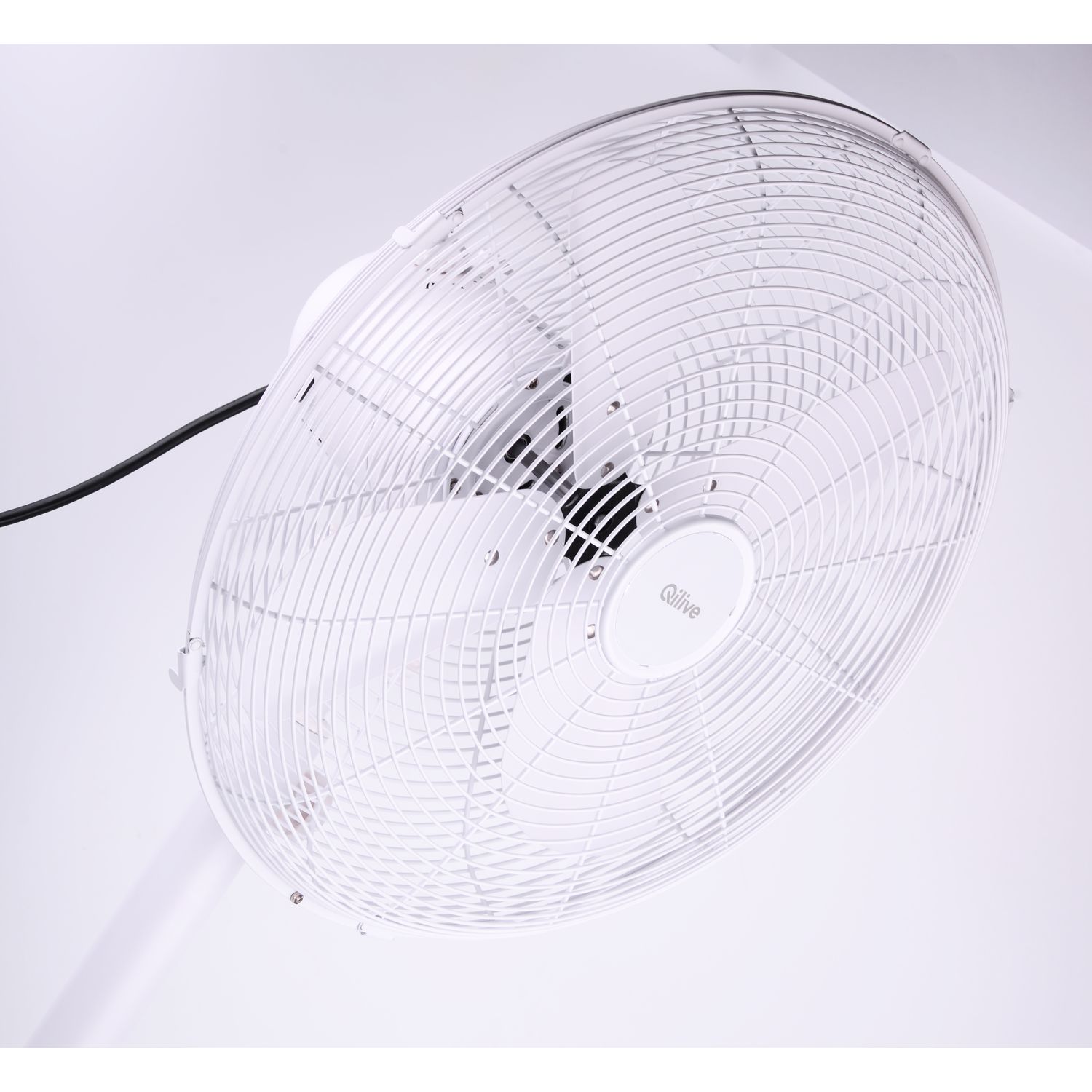 Voir la diapositive 2 : QILIVE Ventilateur pied Q.5877 Blanc