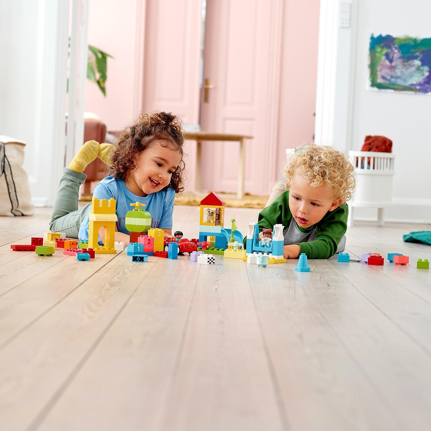 Voir la diapositive 7 : LEGO DUPLO Classic 10914 - La Boîte de briques deluxe, jeu de construction dès 18 mois