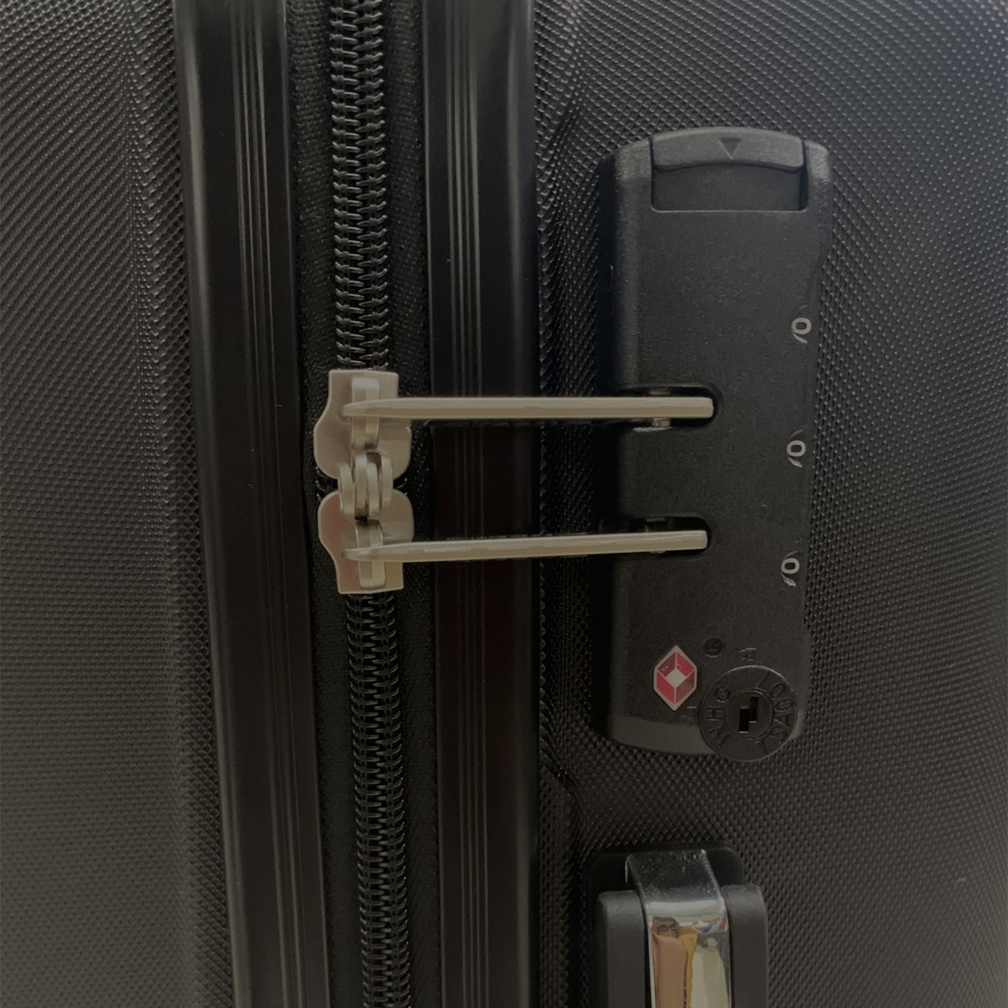 Voir la diapositive 7 : AIRPORT Valise ABS Equalizer 55cm 8 roues - Noir