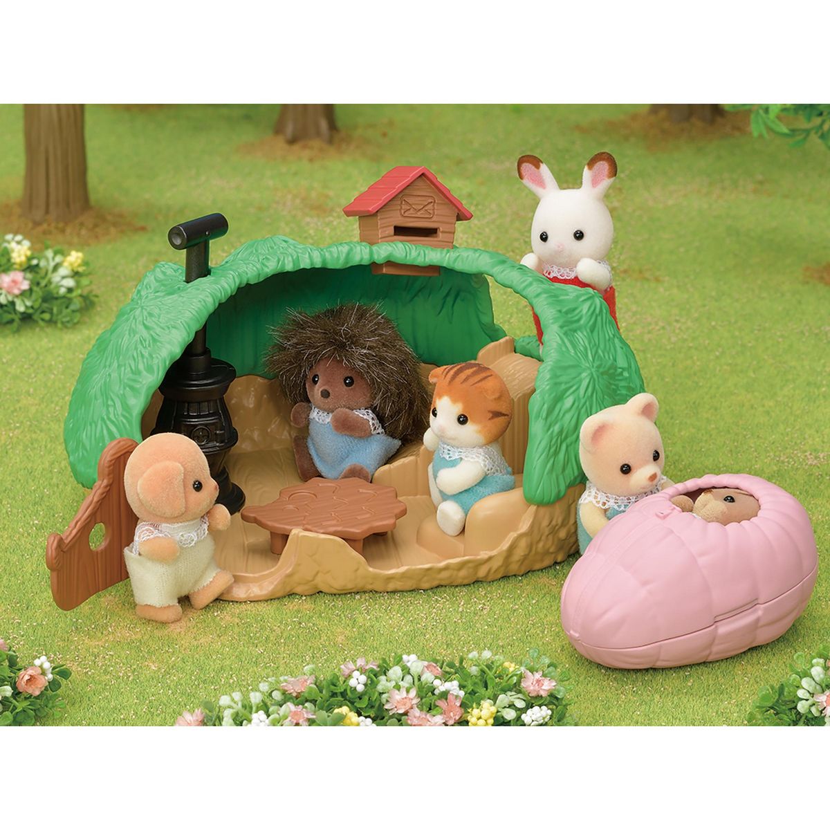 EPOCH D'ENFANCE La cachette des bébés Sylvanian Families