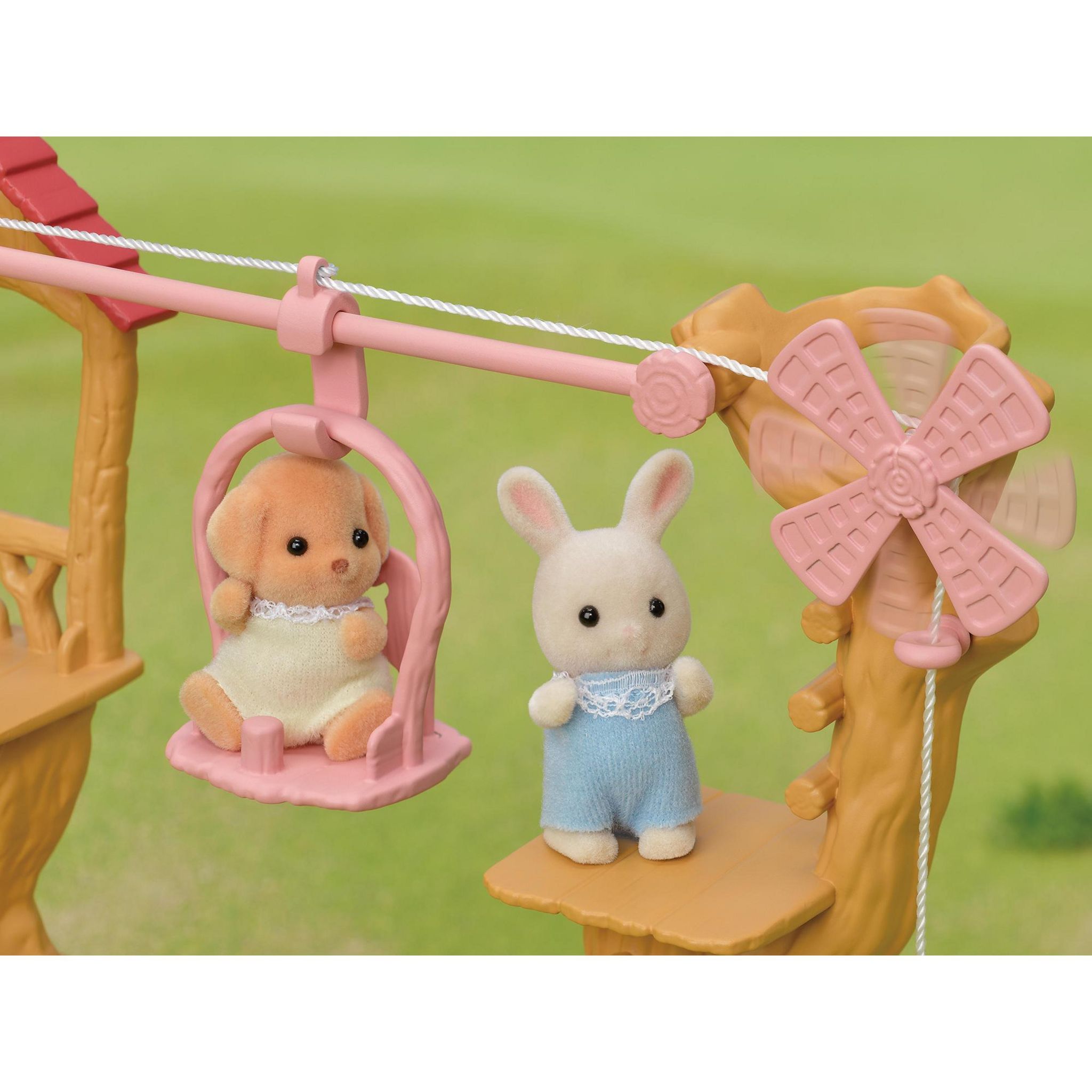 Voir la diapositive 8 : EPOCH D'ENFANCE La Tyrolienne du bébé lapin crème Sylvanian Families