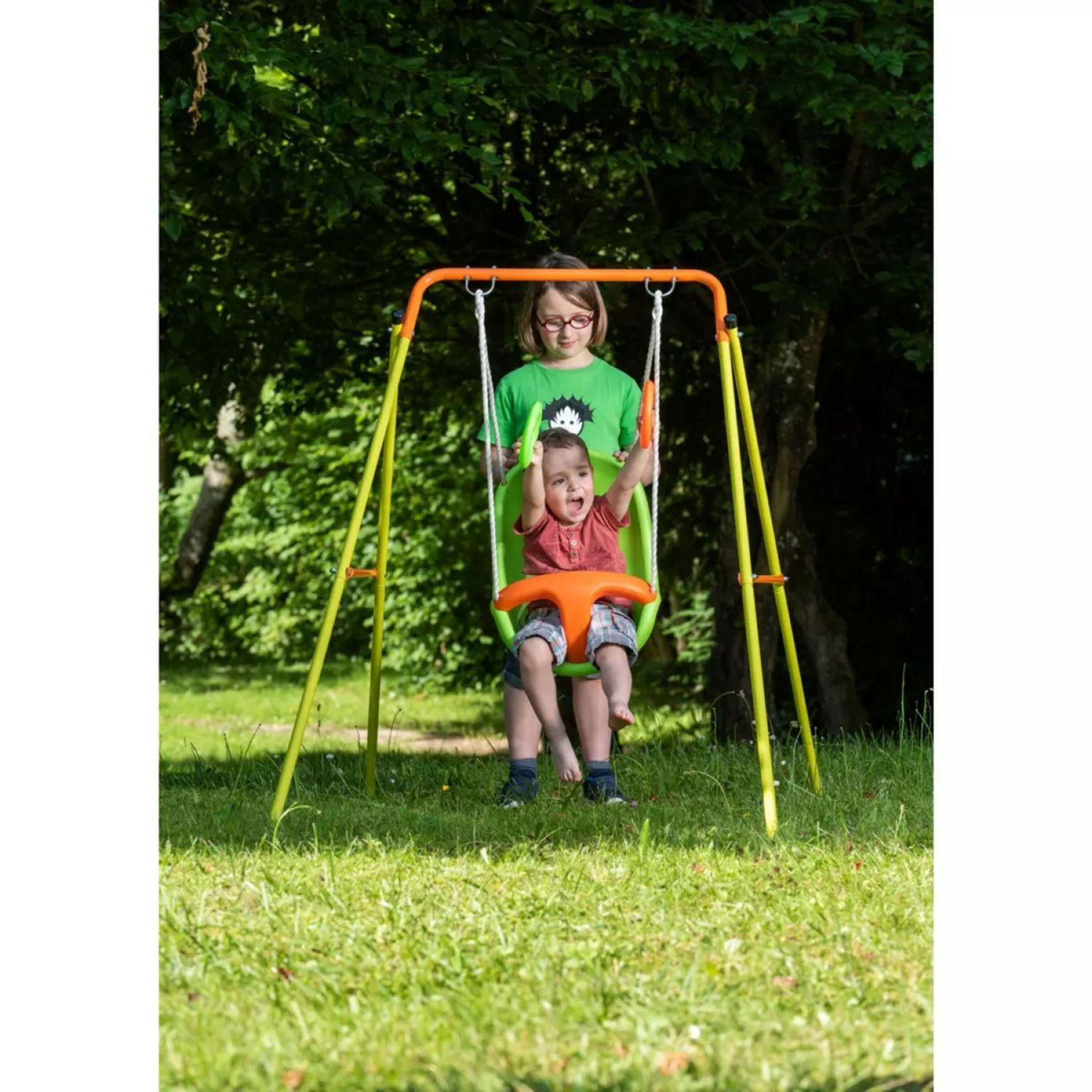 Voir la diapositive 2 : ALEO BY TRIGANO Portique balançoire bébé en métal 1,20m - EMMA