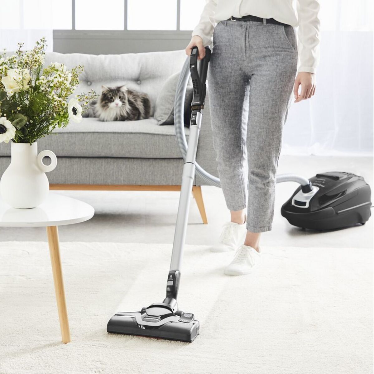 ROWENTA Aspirateur traîneau avec sac RO7455 - Noir