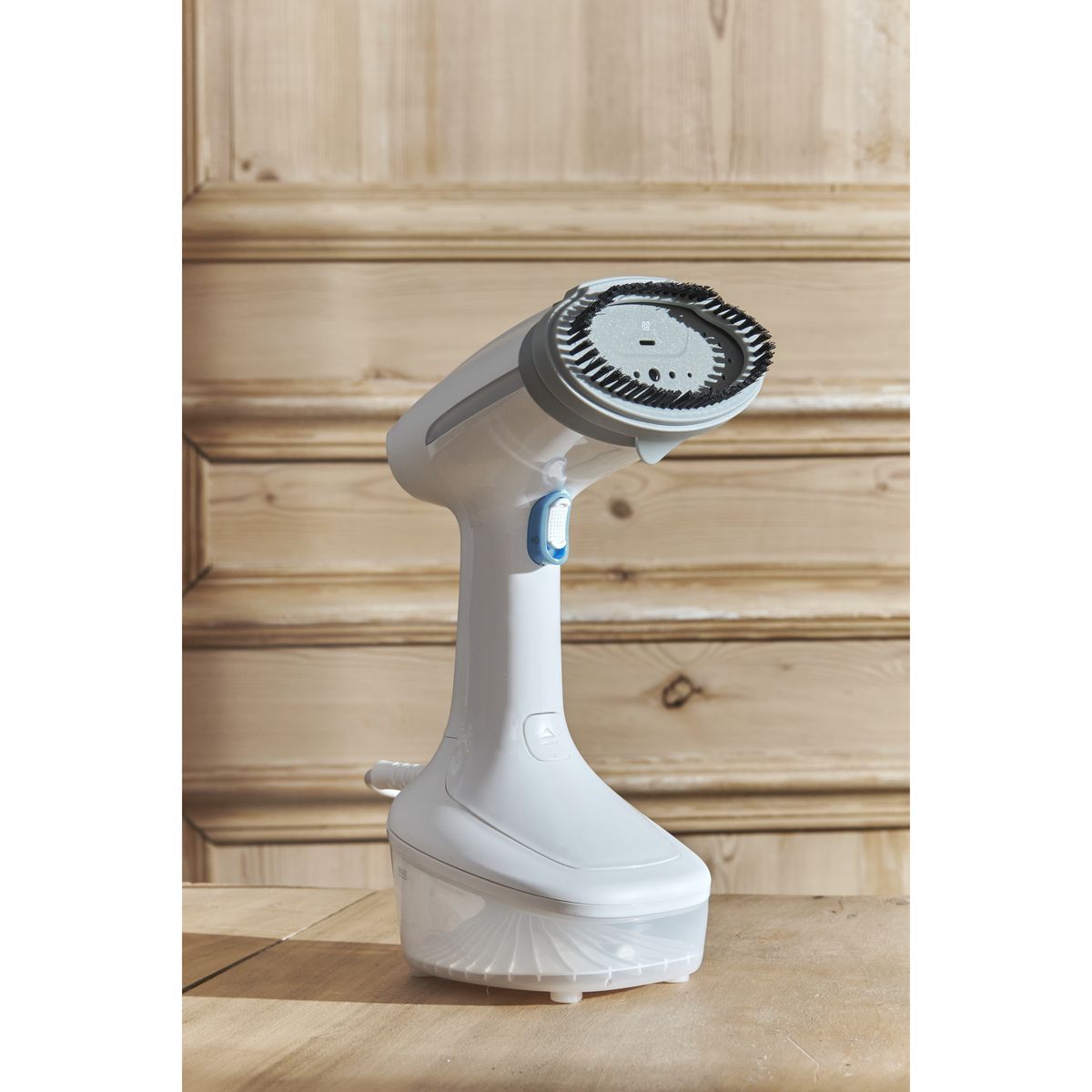 QILIVE Défroisseur à main Q.6693 152372 - Blanc