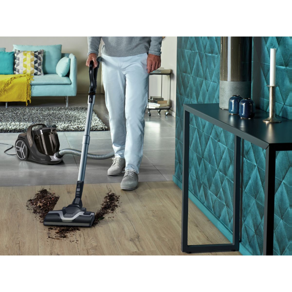 ROWENTA Aspirateur traîneau sans sac Silence Force Cyclonic RO7260 - Gris