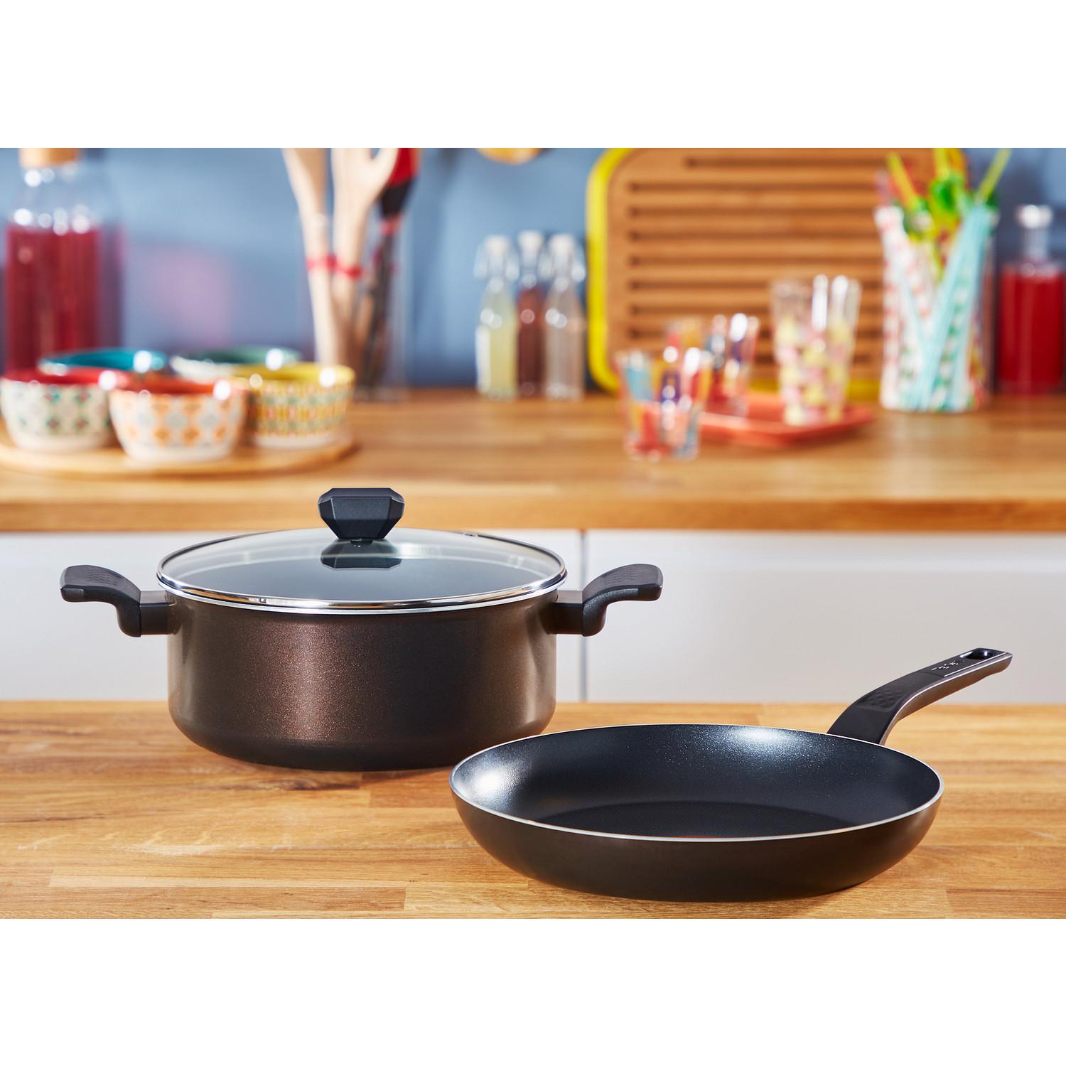 Voir la diapositive 3 : TEFAL Sauteuse 26 cm Easy Cook Clean tous feux dont induction