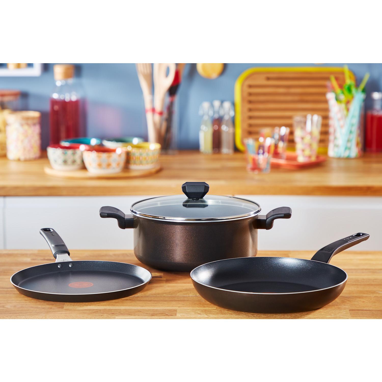 Voir la diapositive 4 : TEFAL Sauteuse 26 cm Easy Cook Clean tous feux dont induction