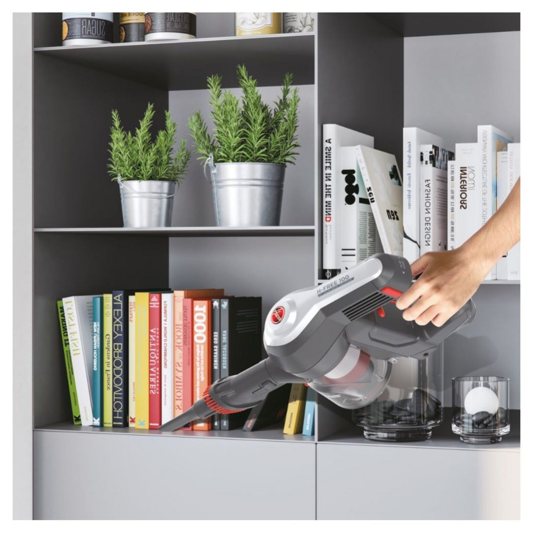 Voir la diapositive 6 : HOOVER Aspirateur balai HF122AH - Rouge