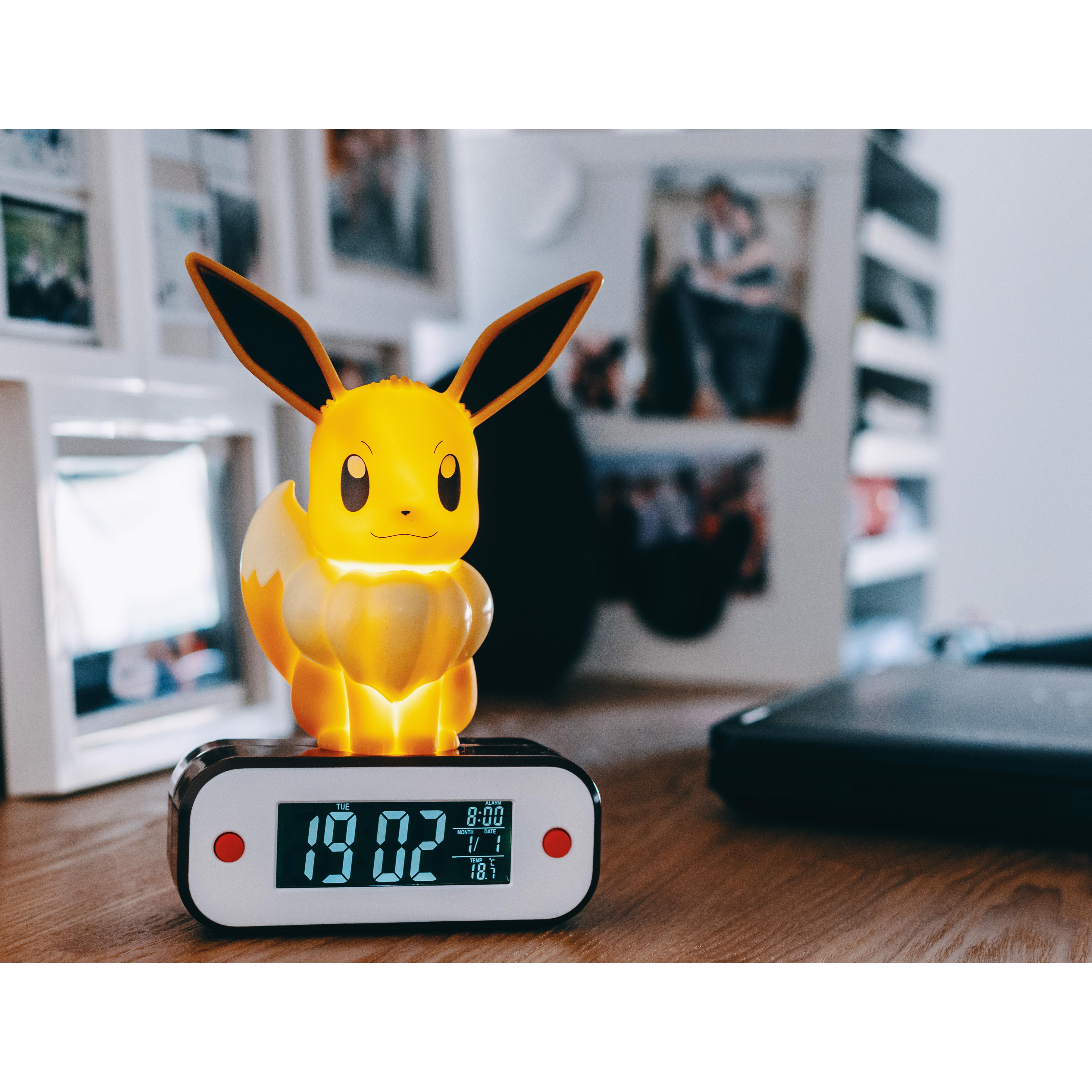 Voir la diapositive 3 : Réveil Lumineux Evoli Pokémon