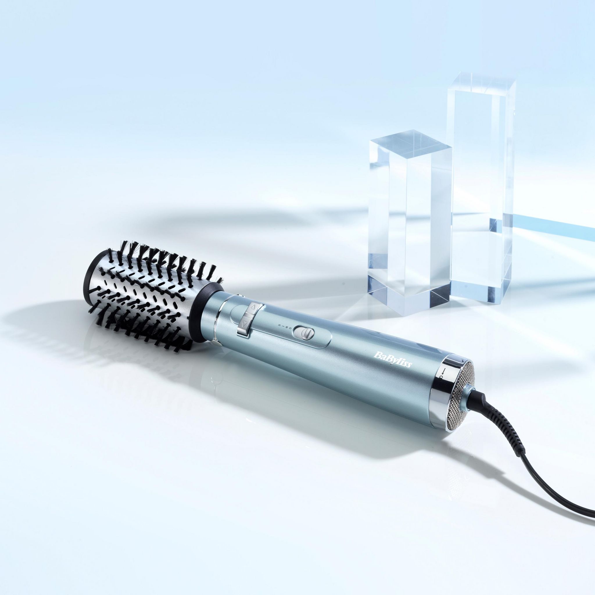 Voir la diapositive 9 : BABYLISS Brosse soufflante Hydro-fusion AS773E - Gris