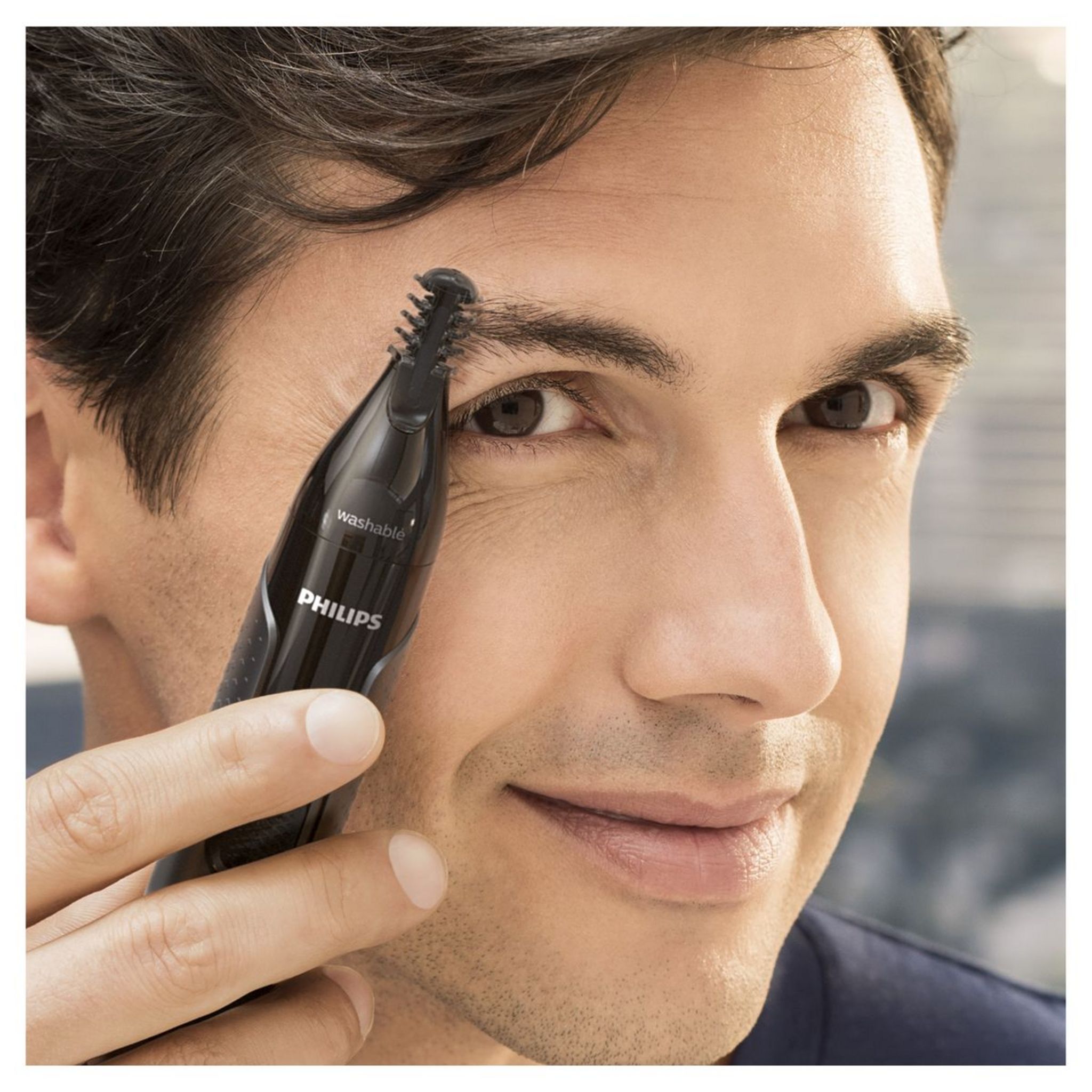 Voir la diapositive 4 : PHILIPS Tondeuse nez-oreilles NT3650/16 - Gris