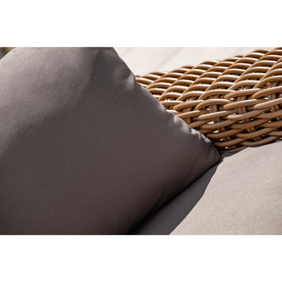 Salon bas de jardin - 6 places - Résine tressée - Marron - BORABORA