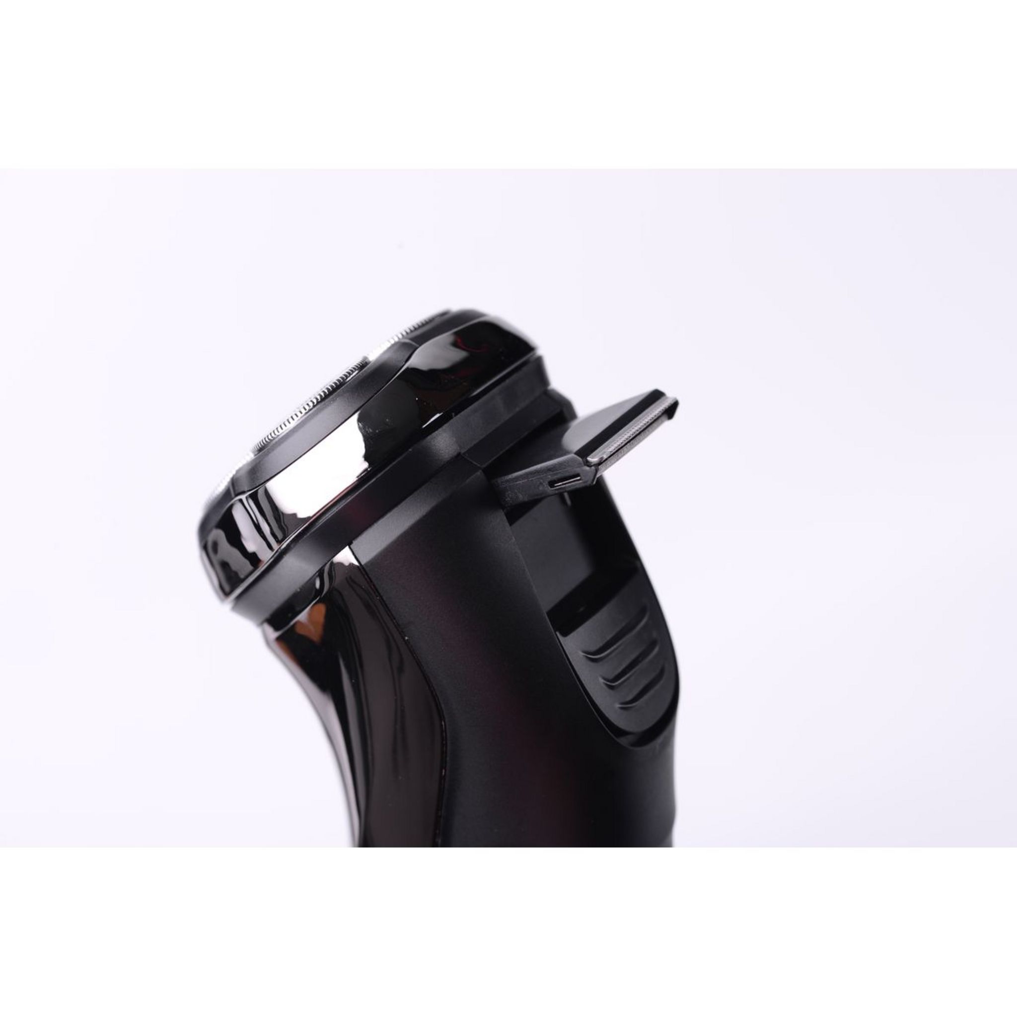 Voir la diapositive 4 : QILIVE Rasoir électrique Q.5831 - Noir