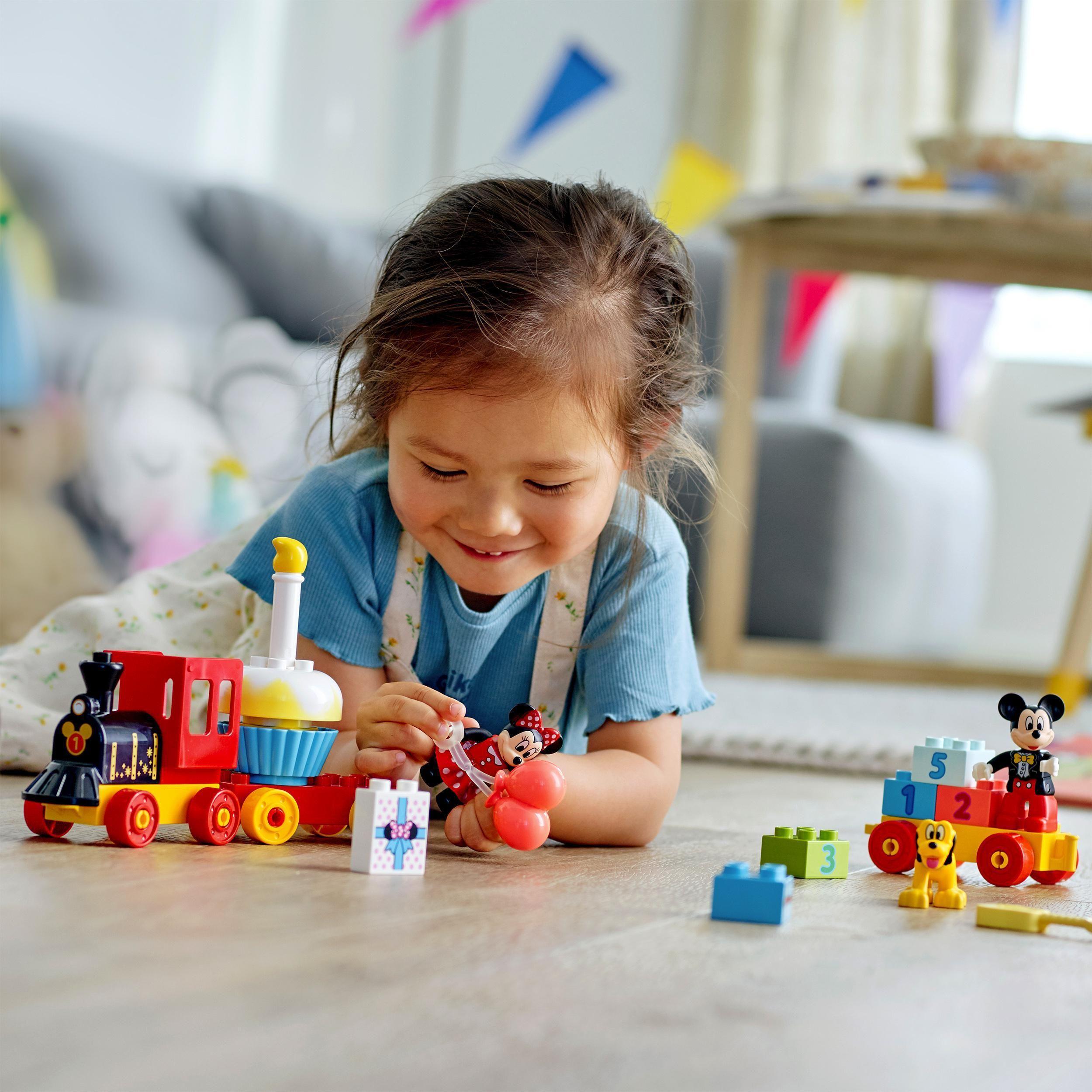 Voir la diapositive 6 : LEGO DUPLO | Disney 10941 Le Train d’Anniversaire de Mickey et Minnie  - Jouet Éducatif