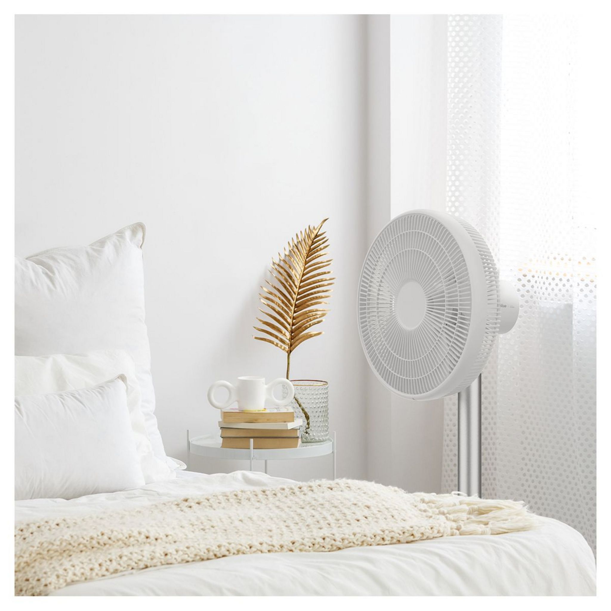 Voir la diapositive 3 : QILIVE Ventilateur pied WIFI Q.6424 - Blanc