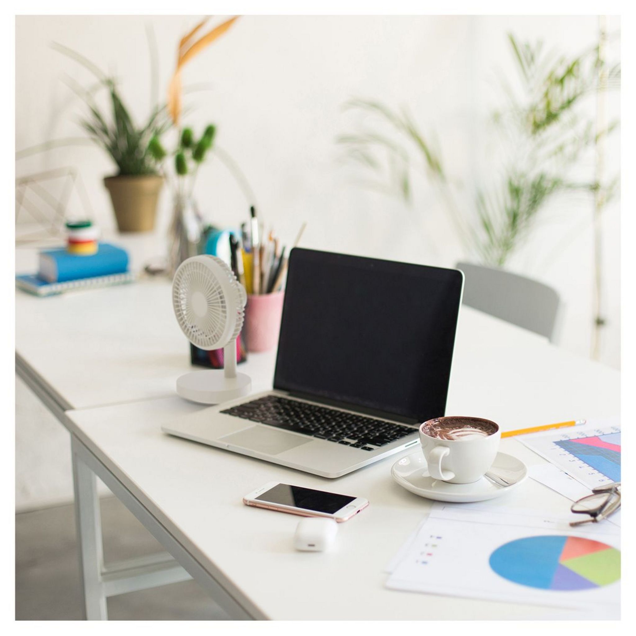 Voir la diapositive 2 : QILIVE Ventilateur de table Q.6854 - Blanc