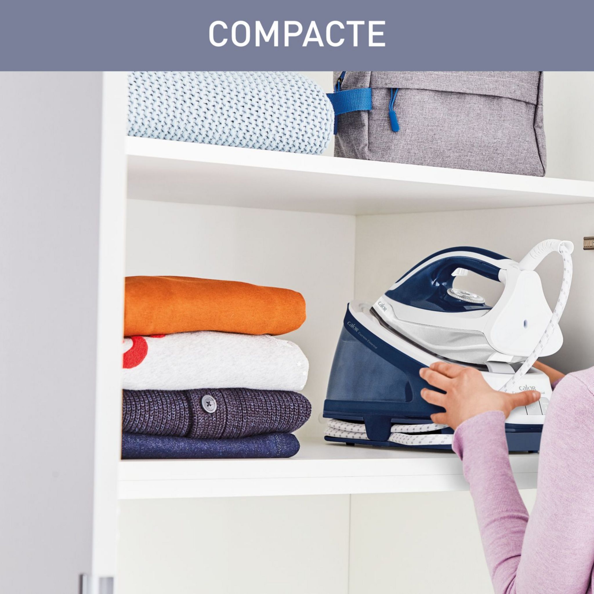 Voir la diapositive 6 : CALOR Centrale vapeur Express Essential SV6116C0 - Bleu