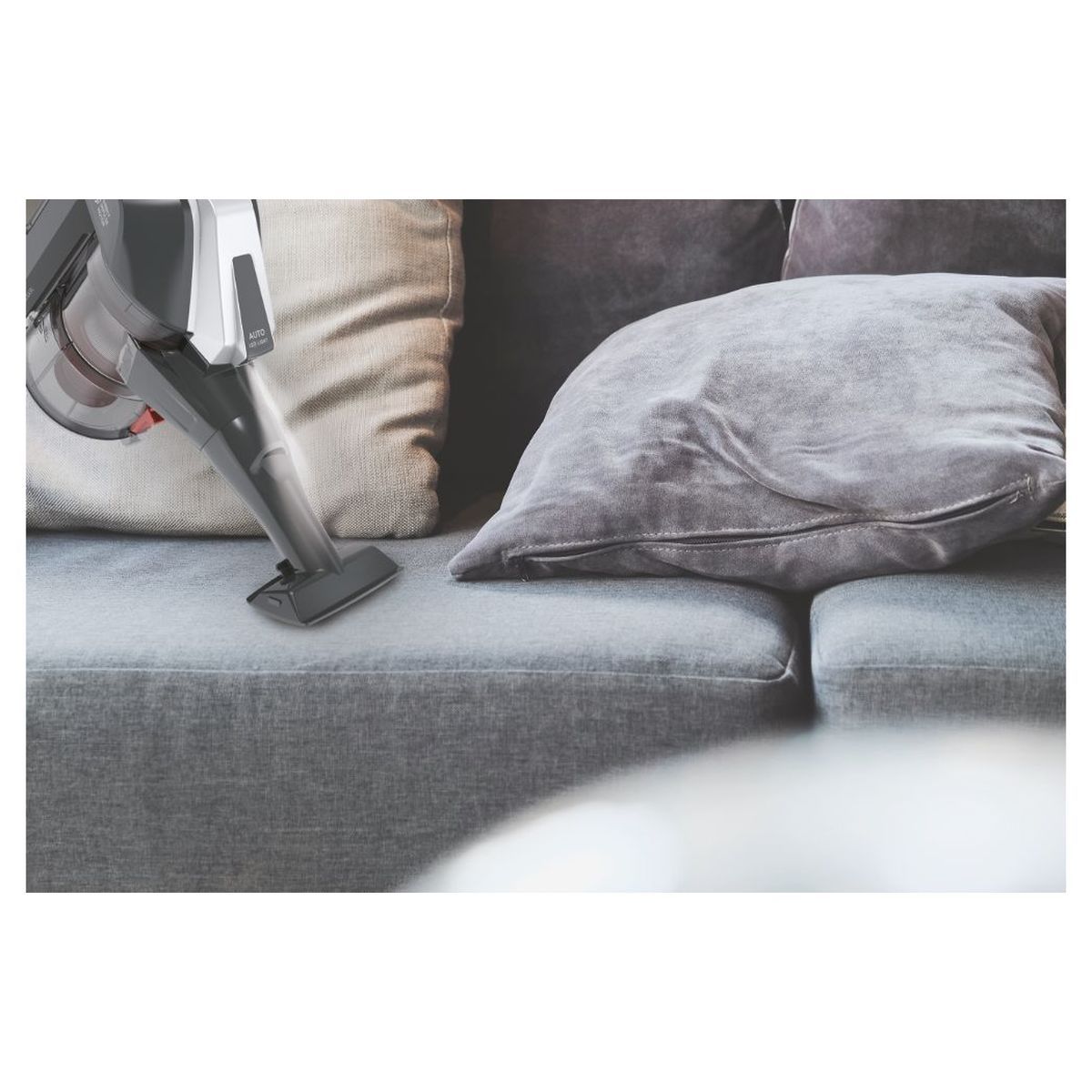 HOOVER Aspirateur balai HF322AFP - Noir et rouge