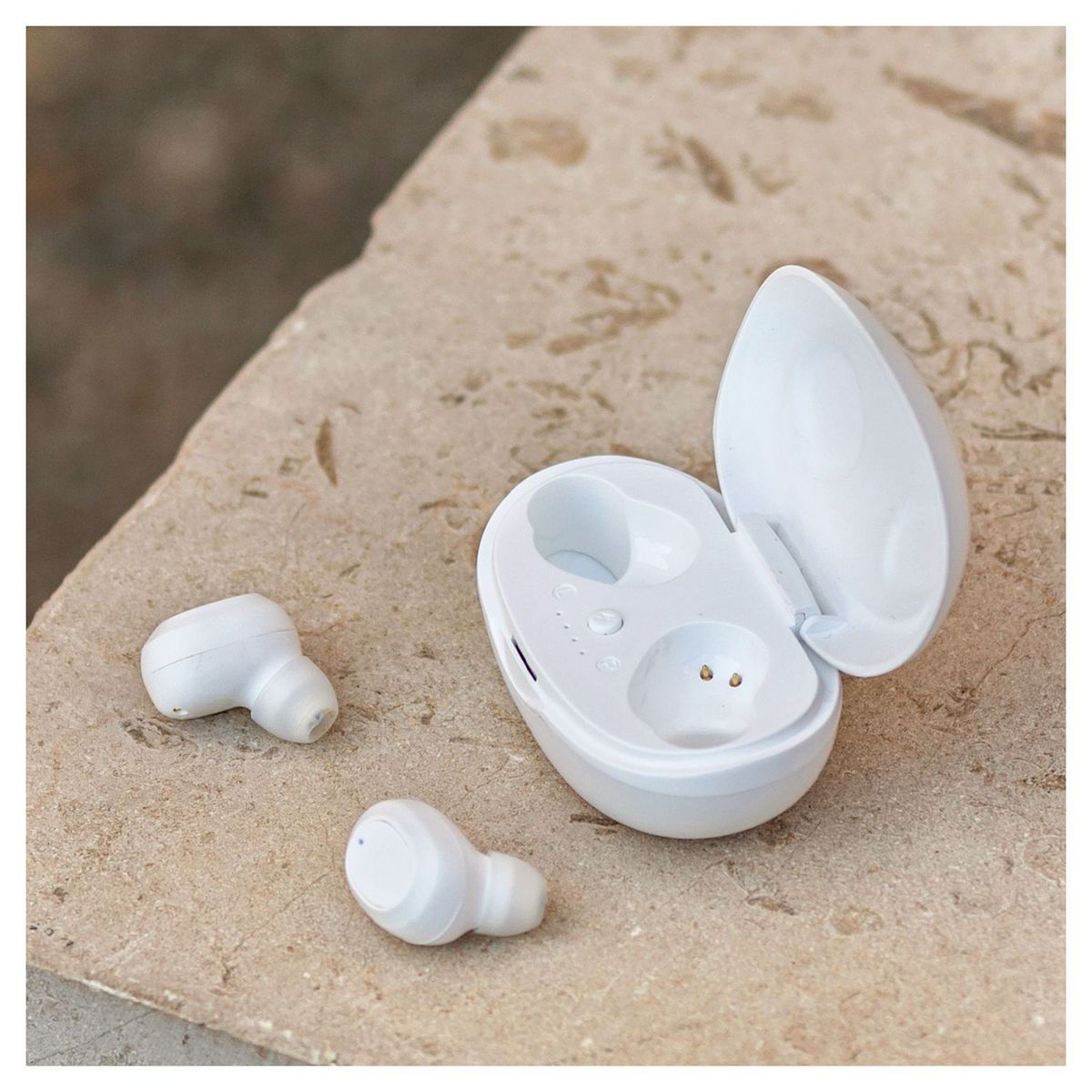 WIKO Smartphone View4 Lite 32 Go 6.52 pouces Bleu 4G + WiBuds Essentials avec boitier de chargement - Blanc